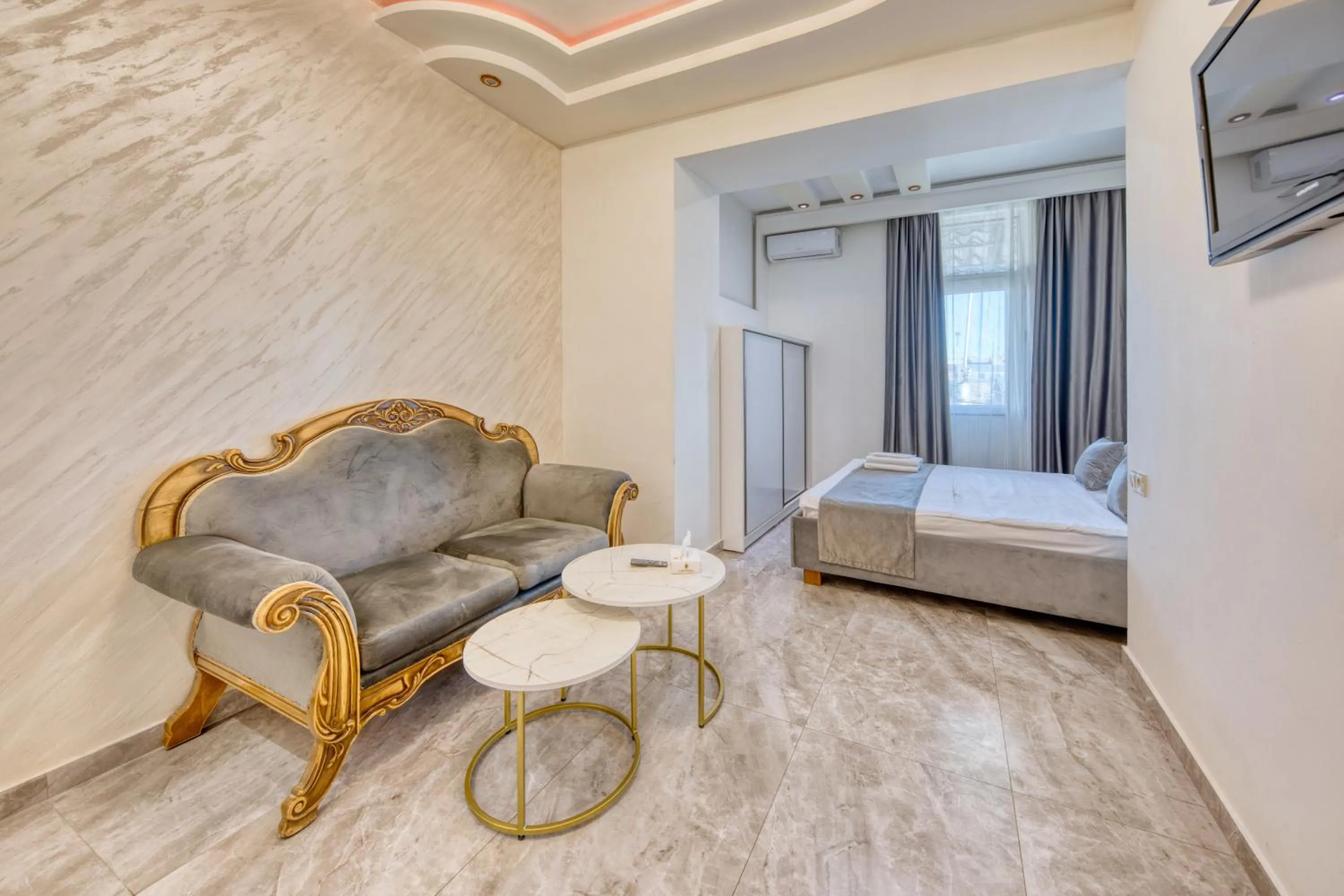 Seating area in Aleppo Hotel