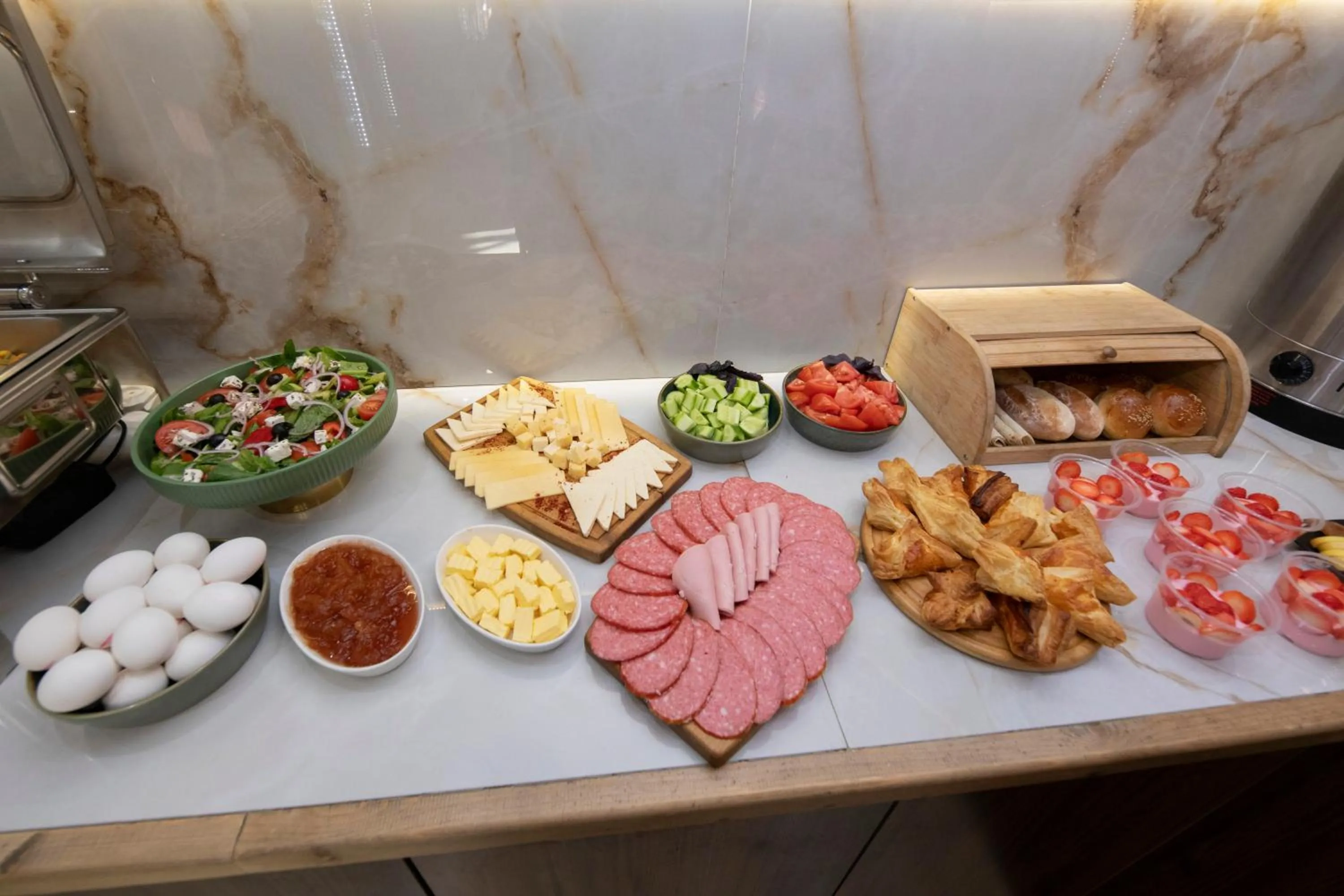 Food in Aleppo Hotel