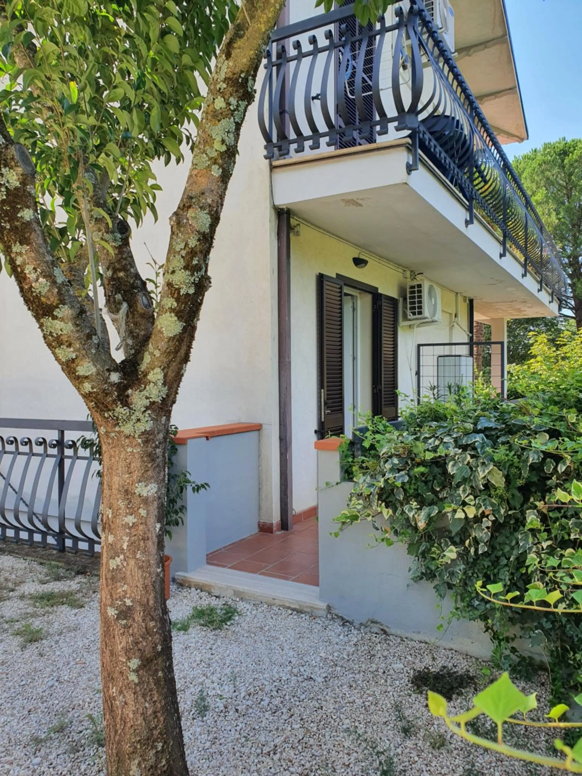 Facade/entrance in B&B Villa Maria