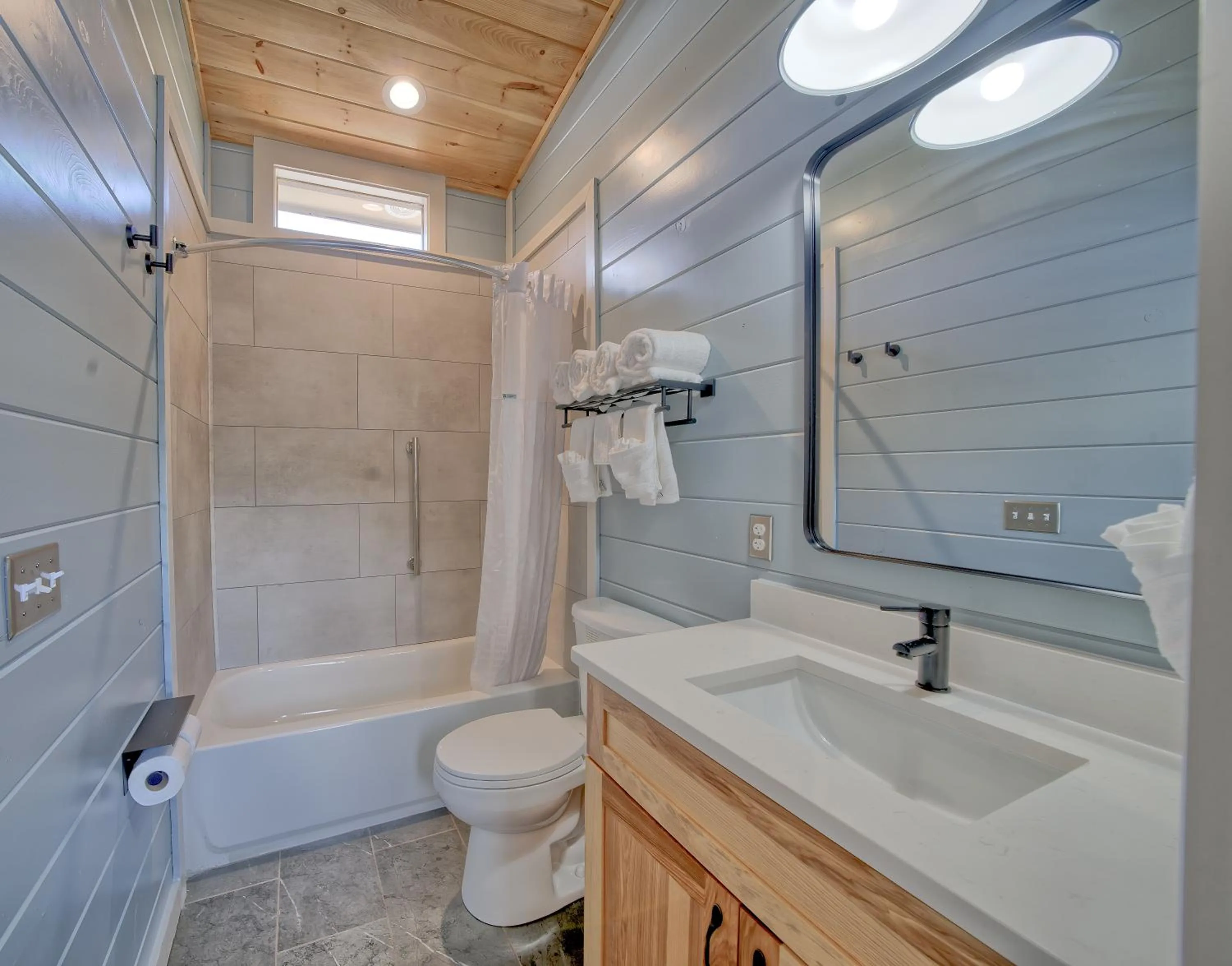 Bathroom in Dudley Creek RV Resort