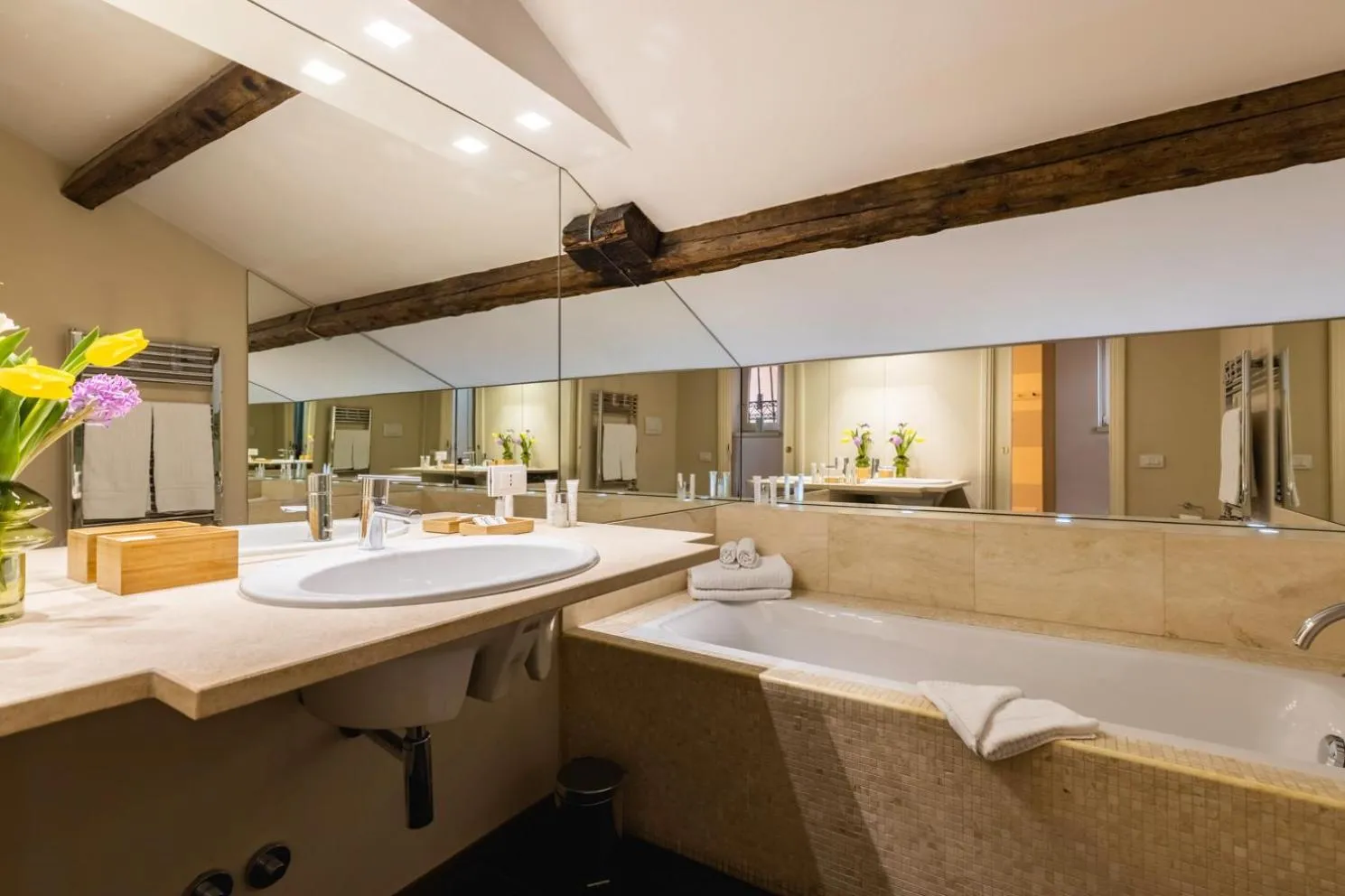 Bathroom in Navona 49 Luxury Suites&Apartment