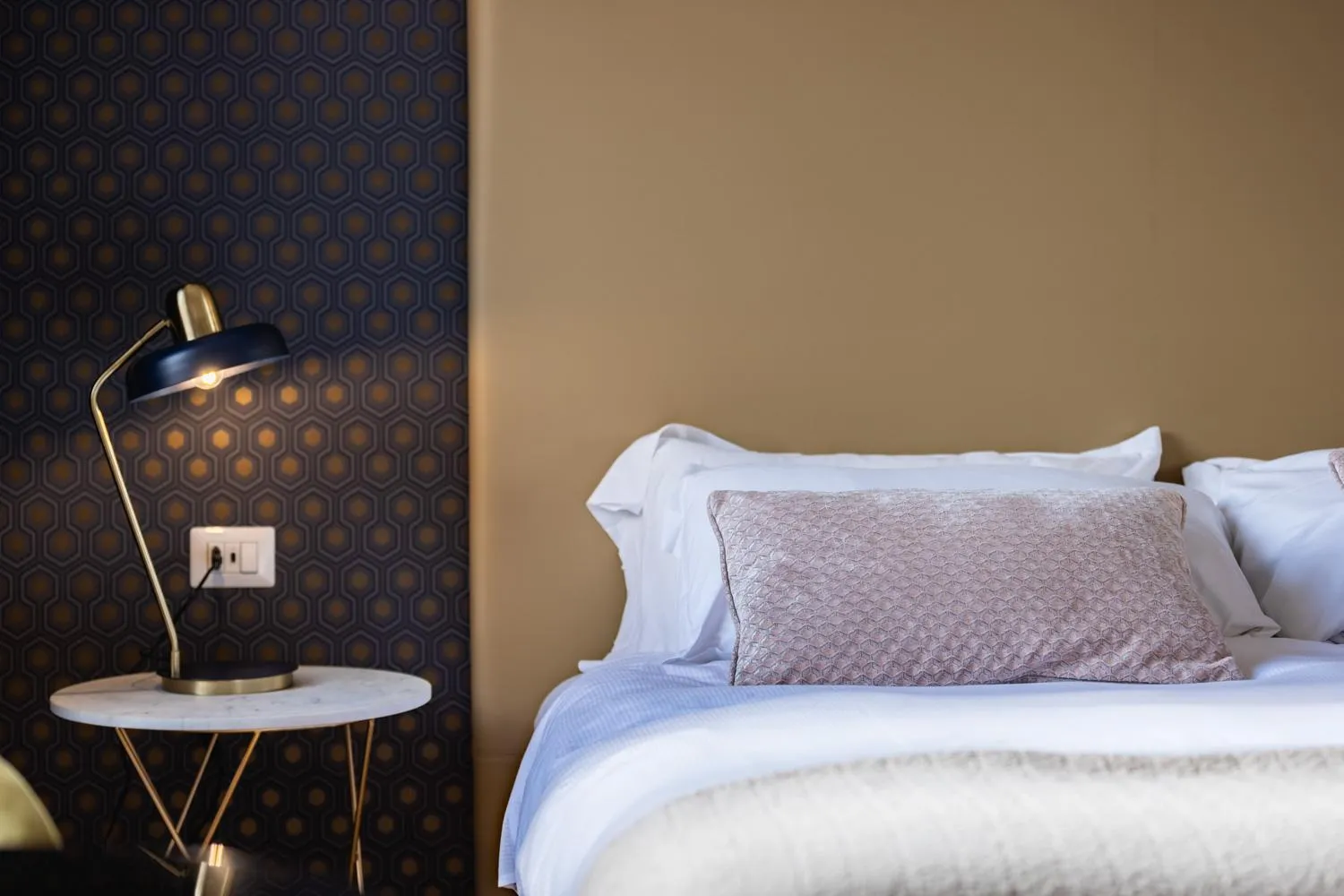 Bed in Navona 49 Luxury Suites&Apartment