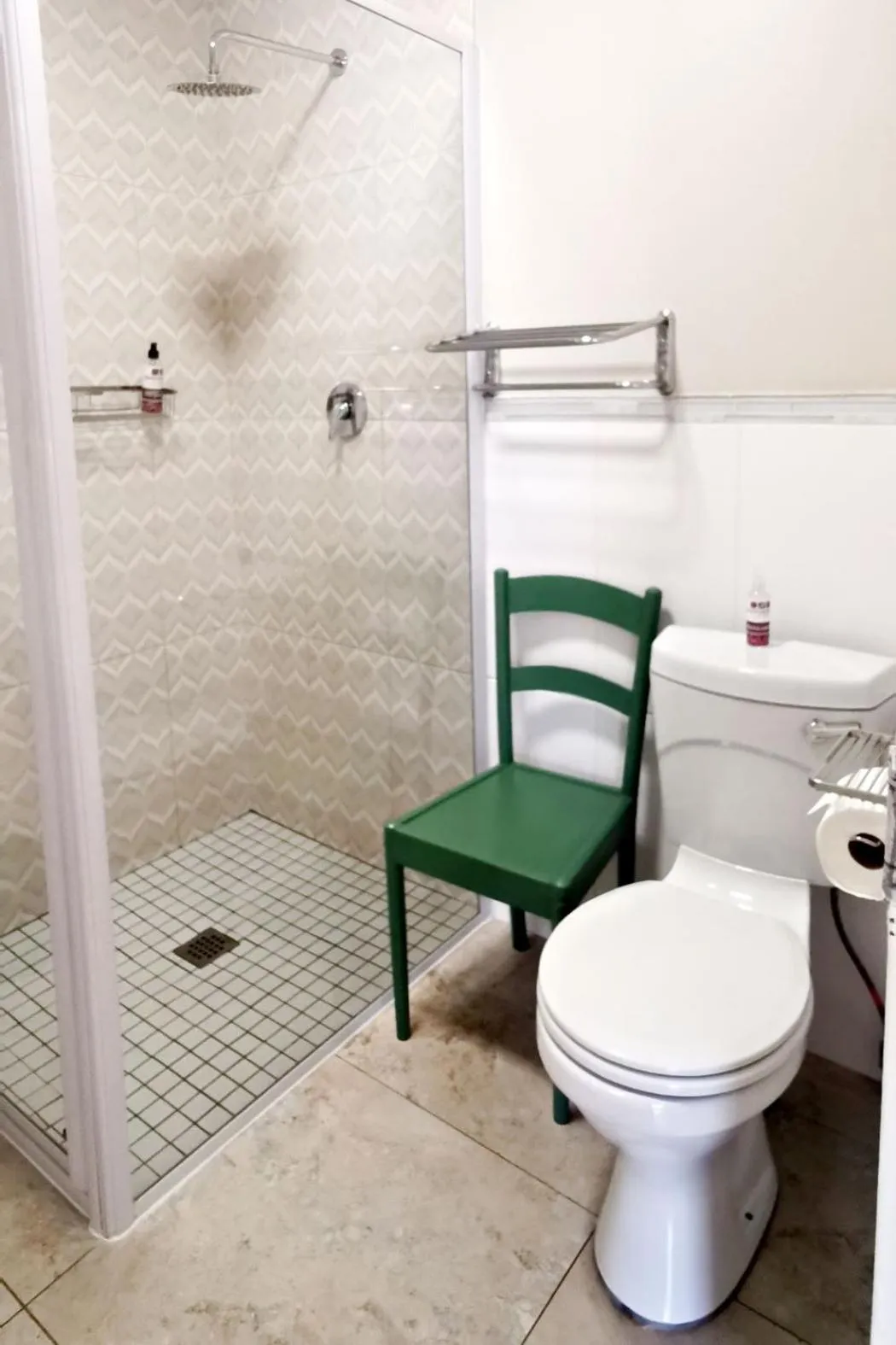 Shower in Bokmakierie Gastehuis Emalahleni Pty Ltd