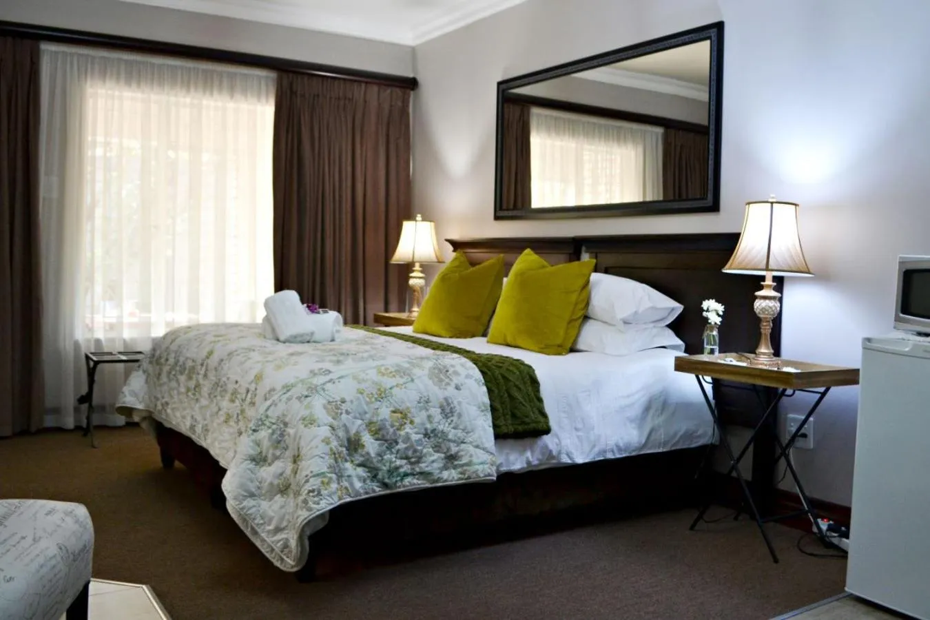 Property building, Bed in Bokmakierie Gastehuis Emalahleni Pty Ltd