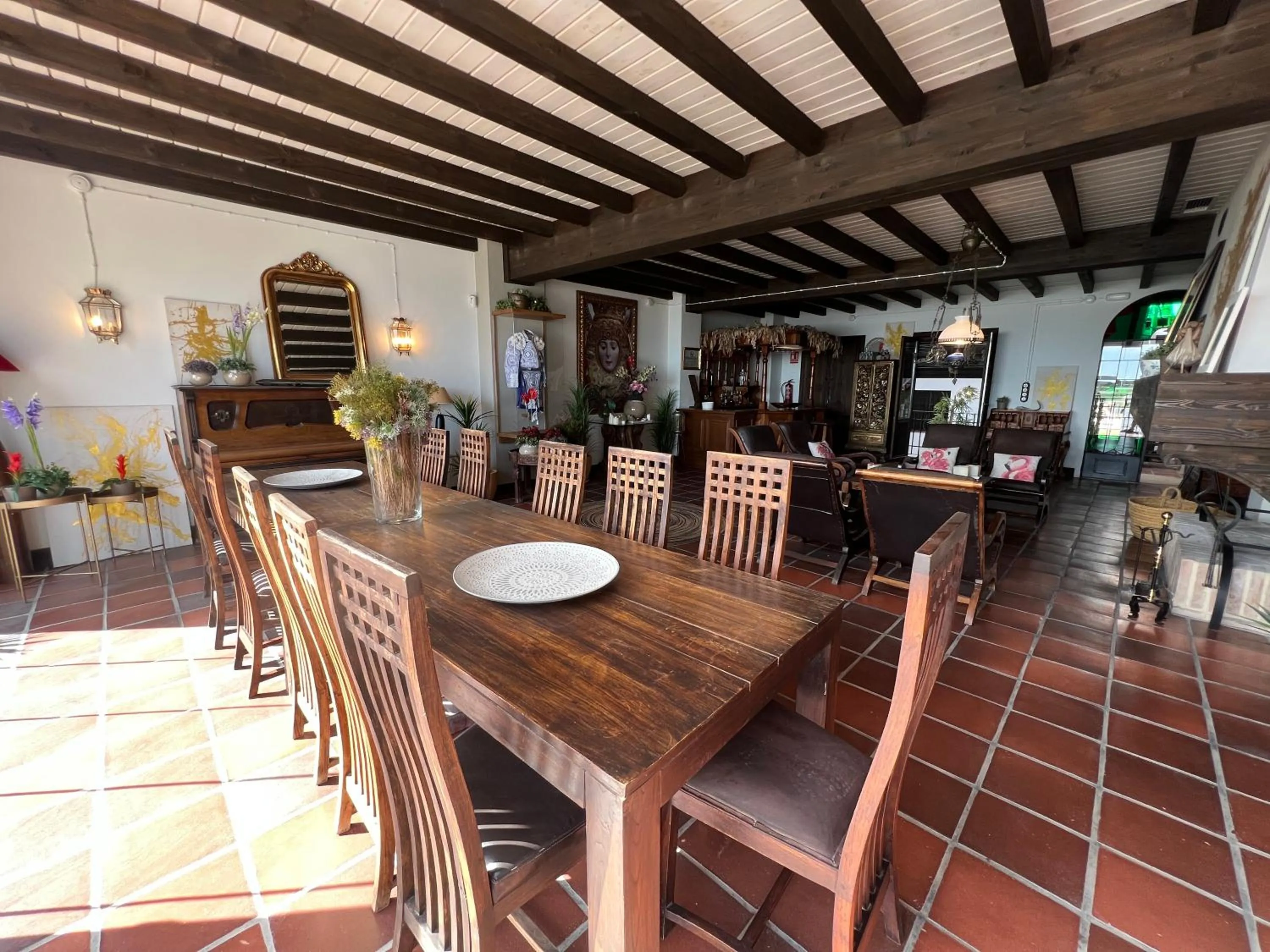 Living room in ON Acebuchal 23