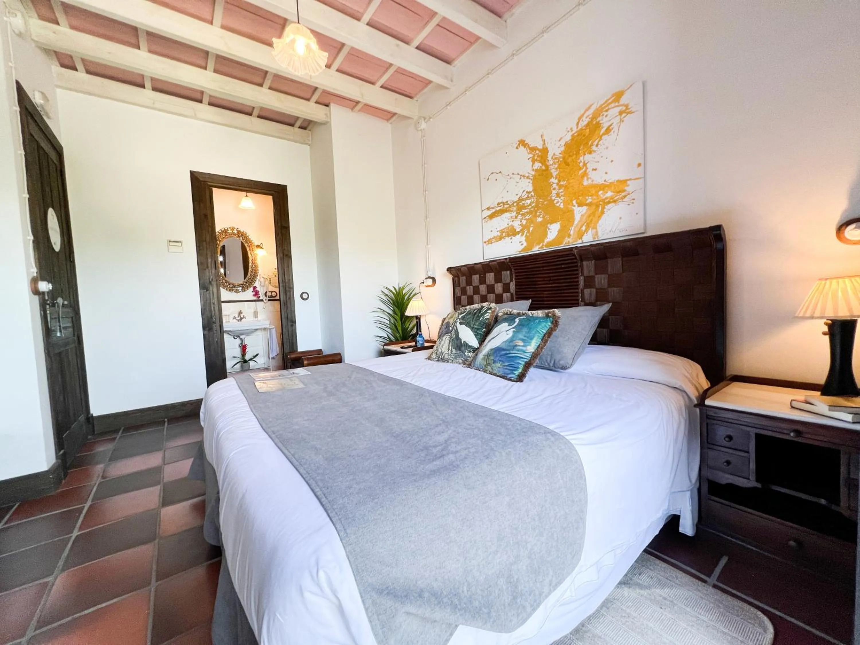 Bedroom, Bed in ON Acebuchal 23