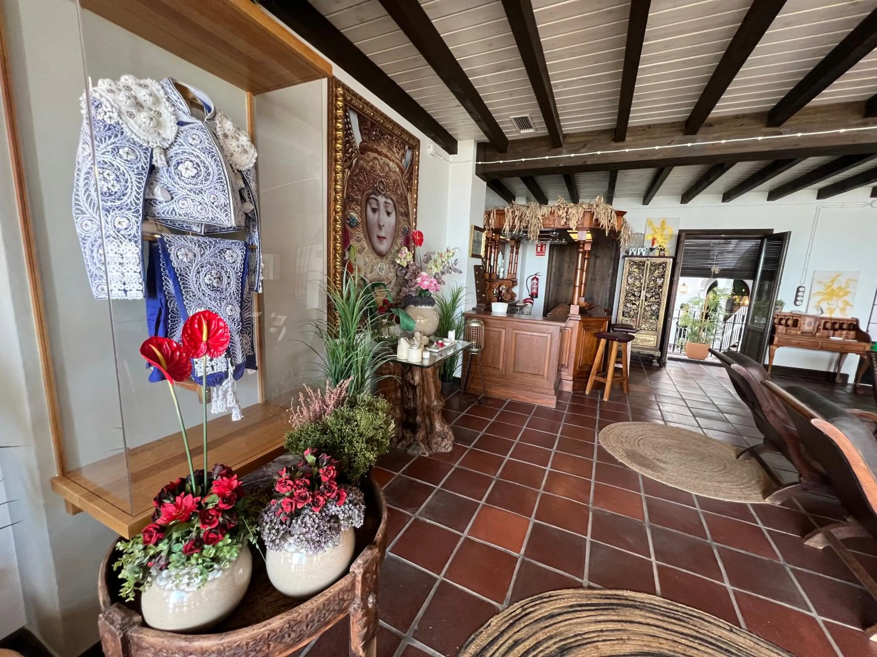 Living room in ON Acebuchal 23