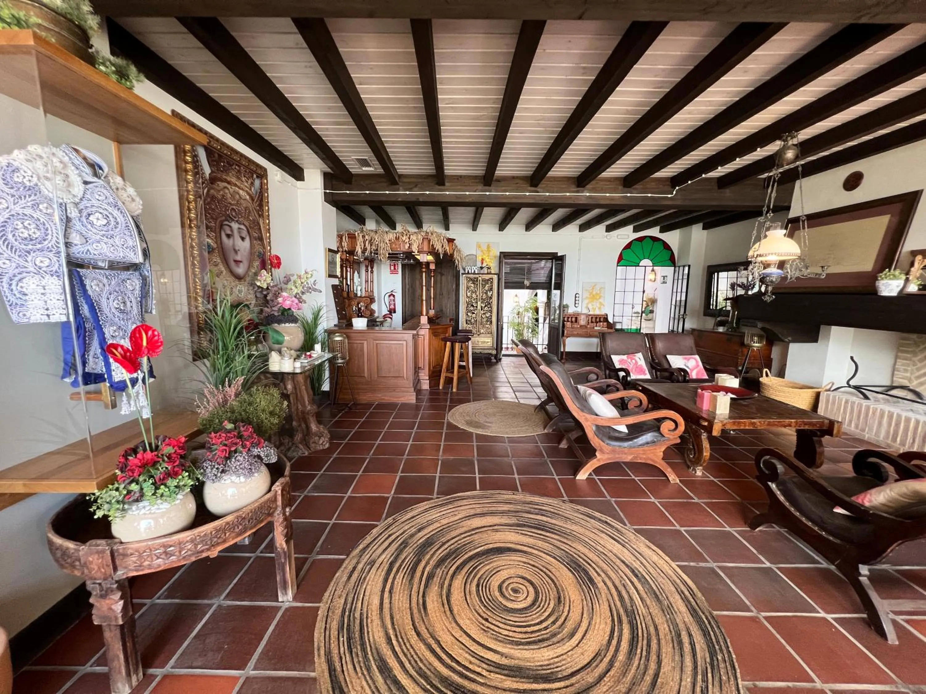 Living room in ON Acebuchal 23