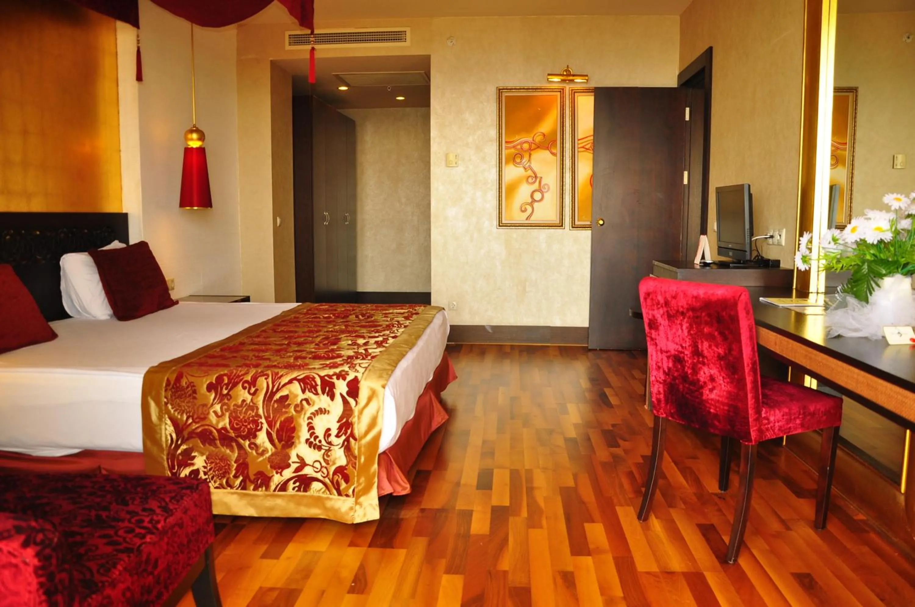 Photo of the whole room in Horus Paradise Resort - Ultra All Inclusive