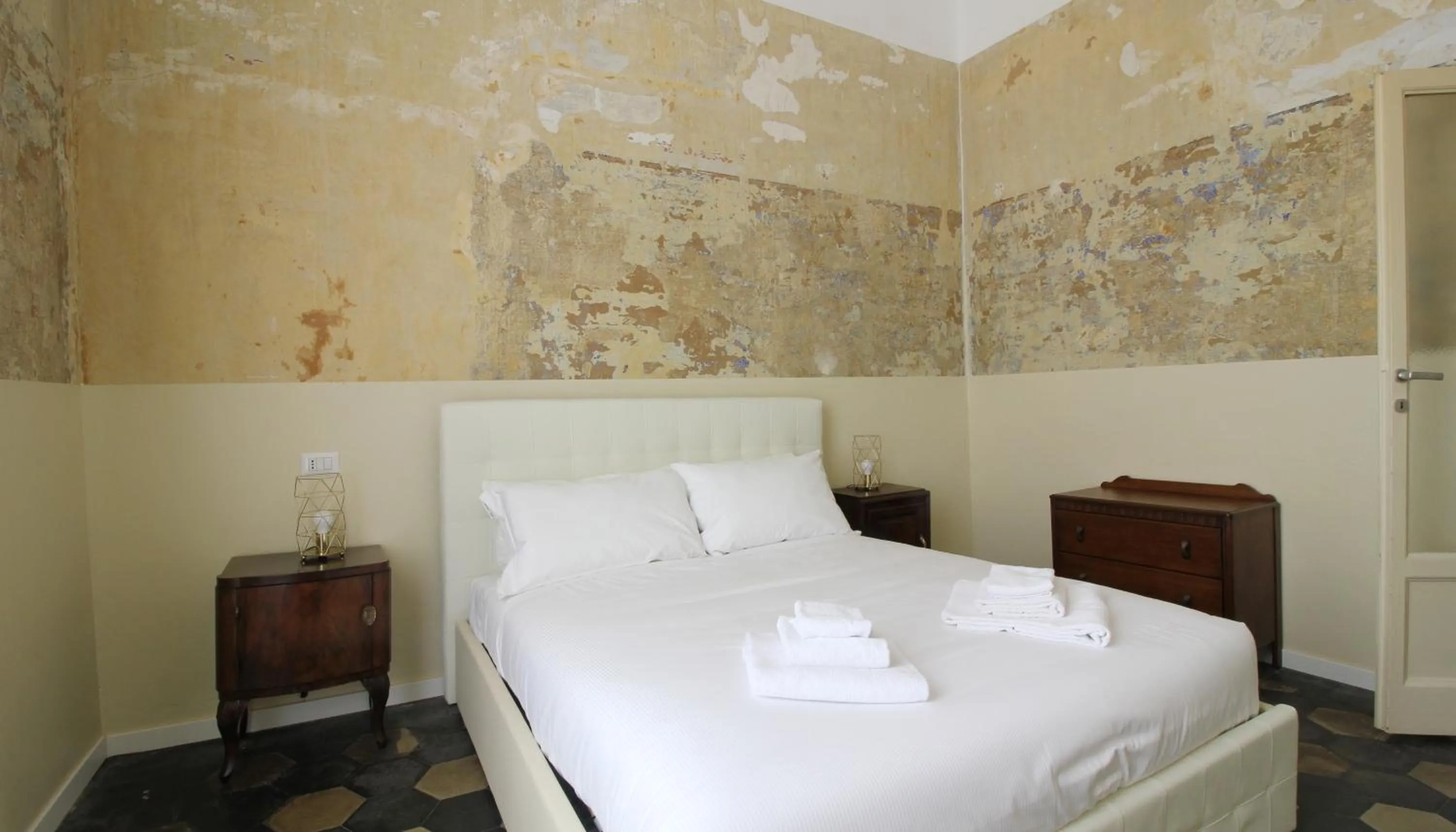 Bed in Italianway-Melzo 12