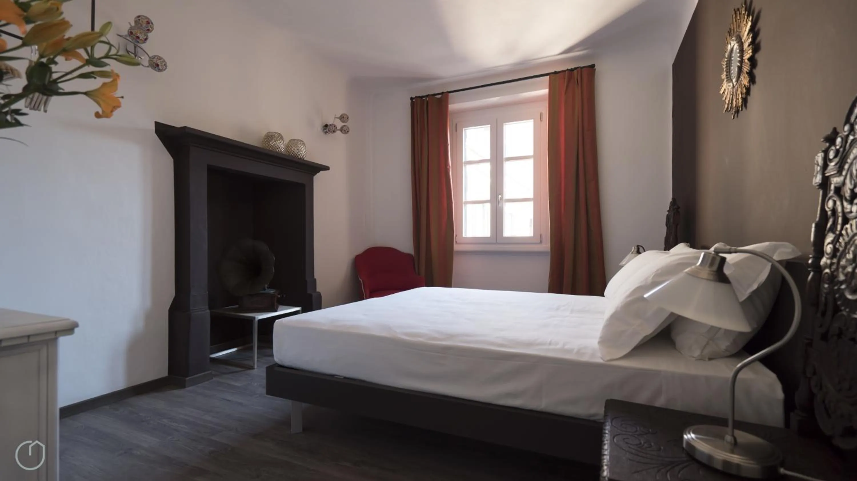 Bedroom, Bed in Italianway-Melzo 12