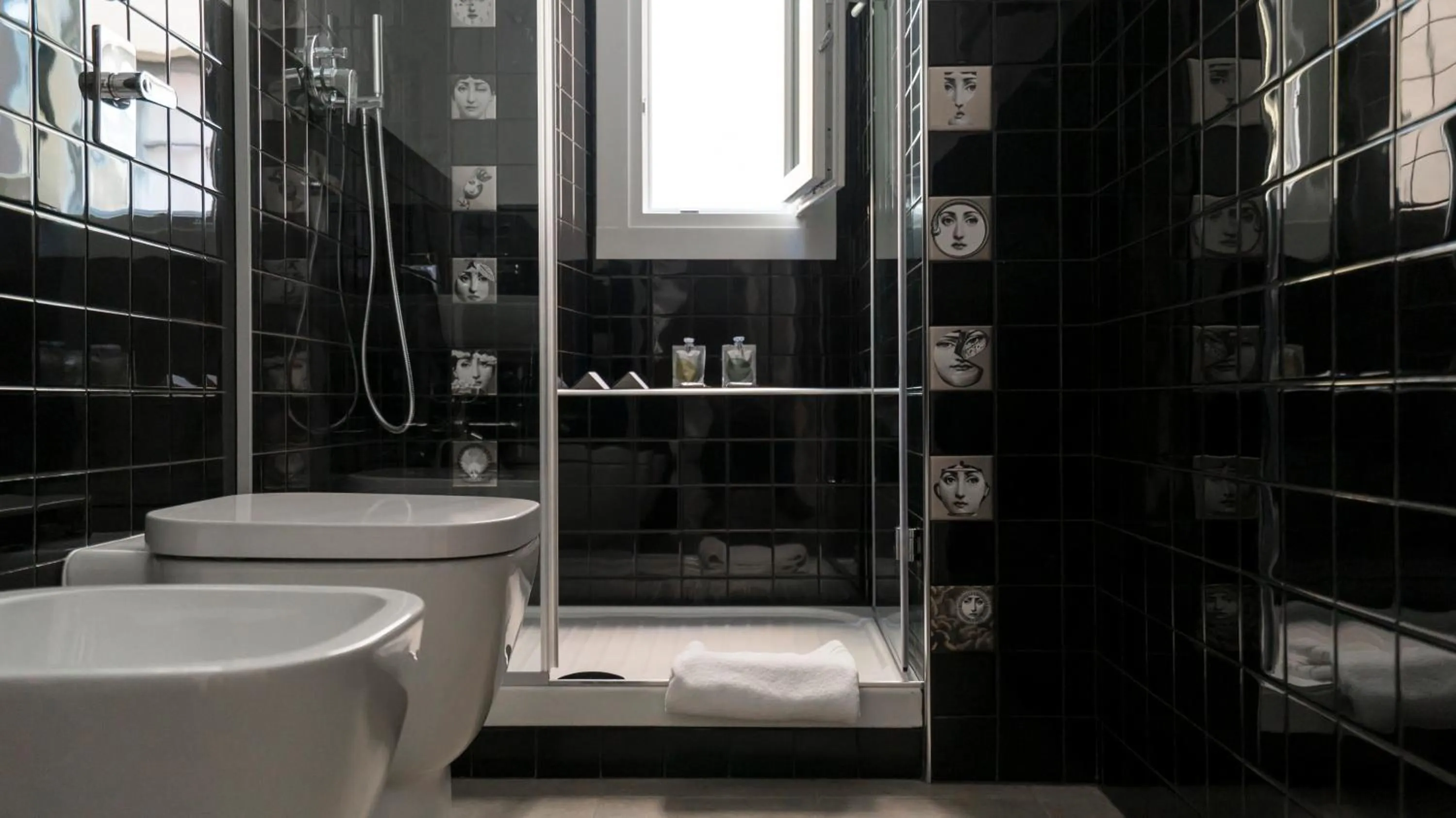 Bathroom in Italianway-Melzo 12