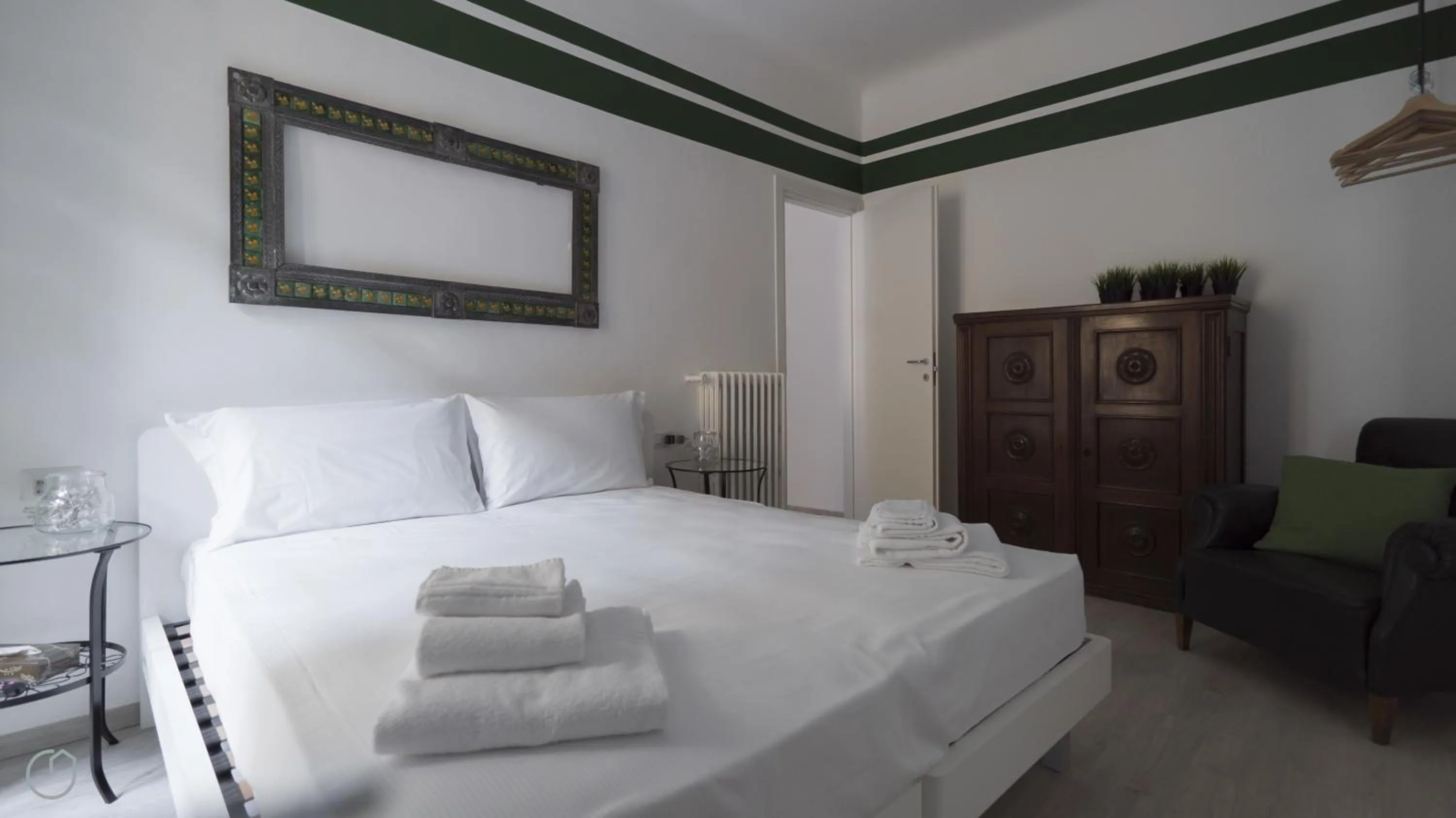 Bedroom, Bed in Italianway-Melzo 12