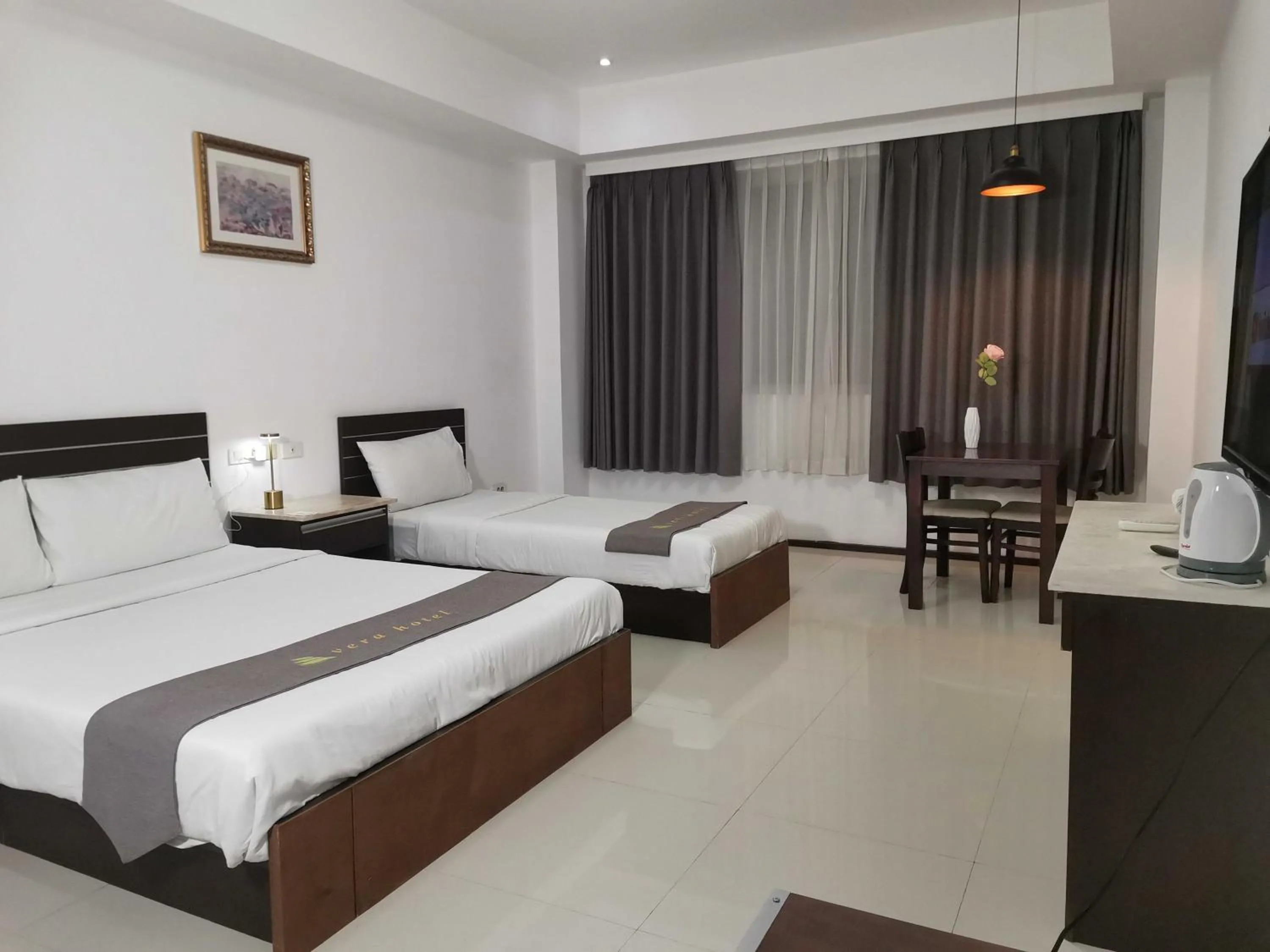 Bedroom, Bed in Townhouse Oak Vera Hotel Near Clark International Airport