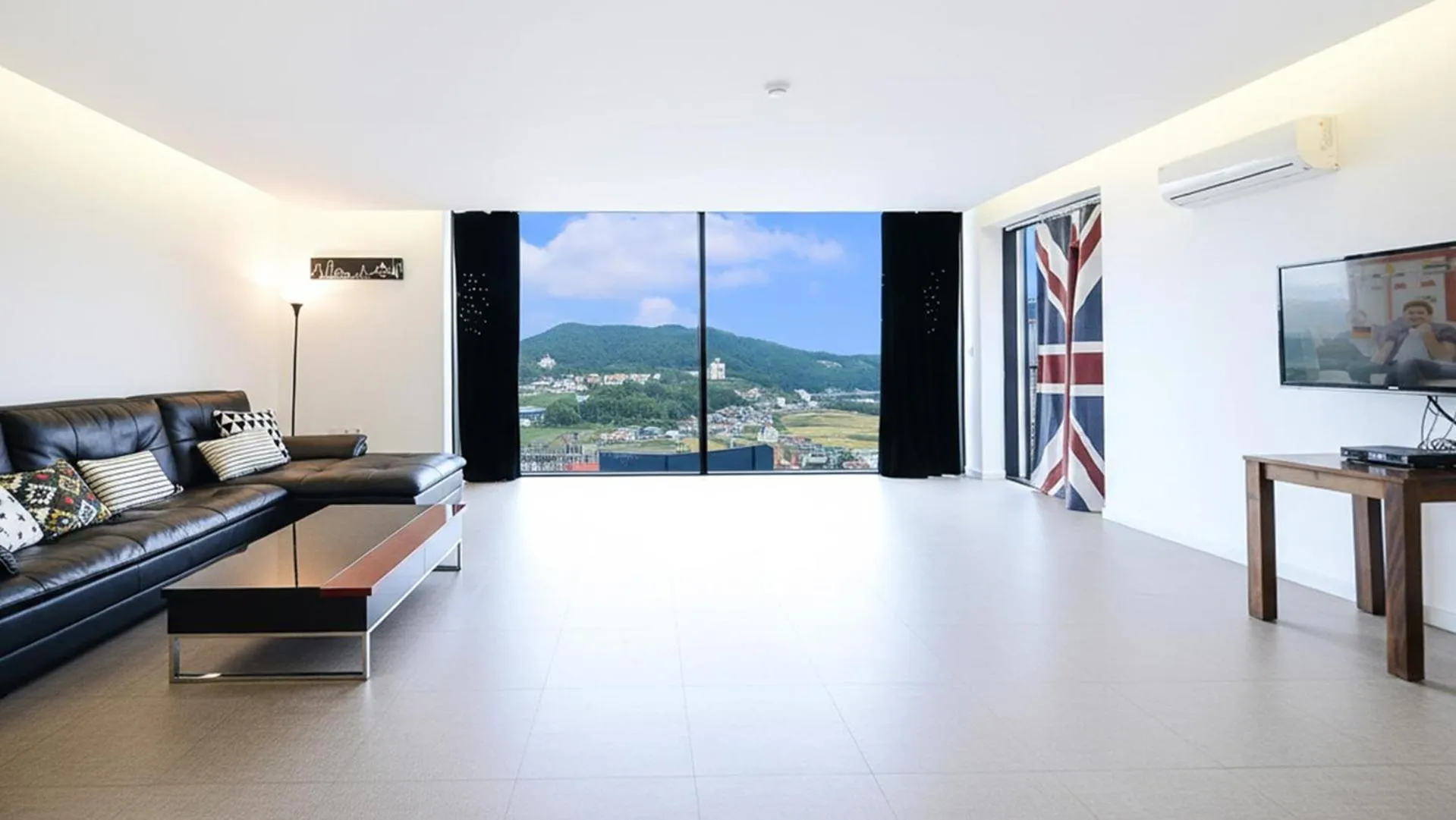 Property building in Namhae liebe Pension