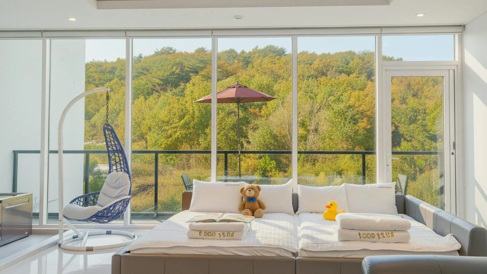 Property building, Bed in GYEONGJU LINEVIEW POOLVILLA