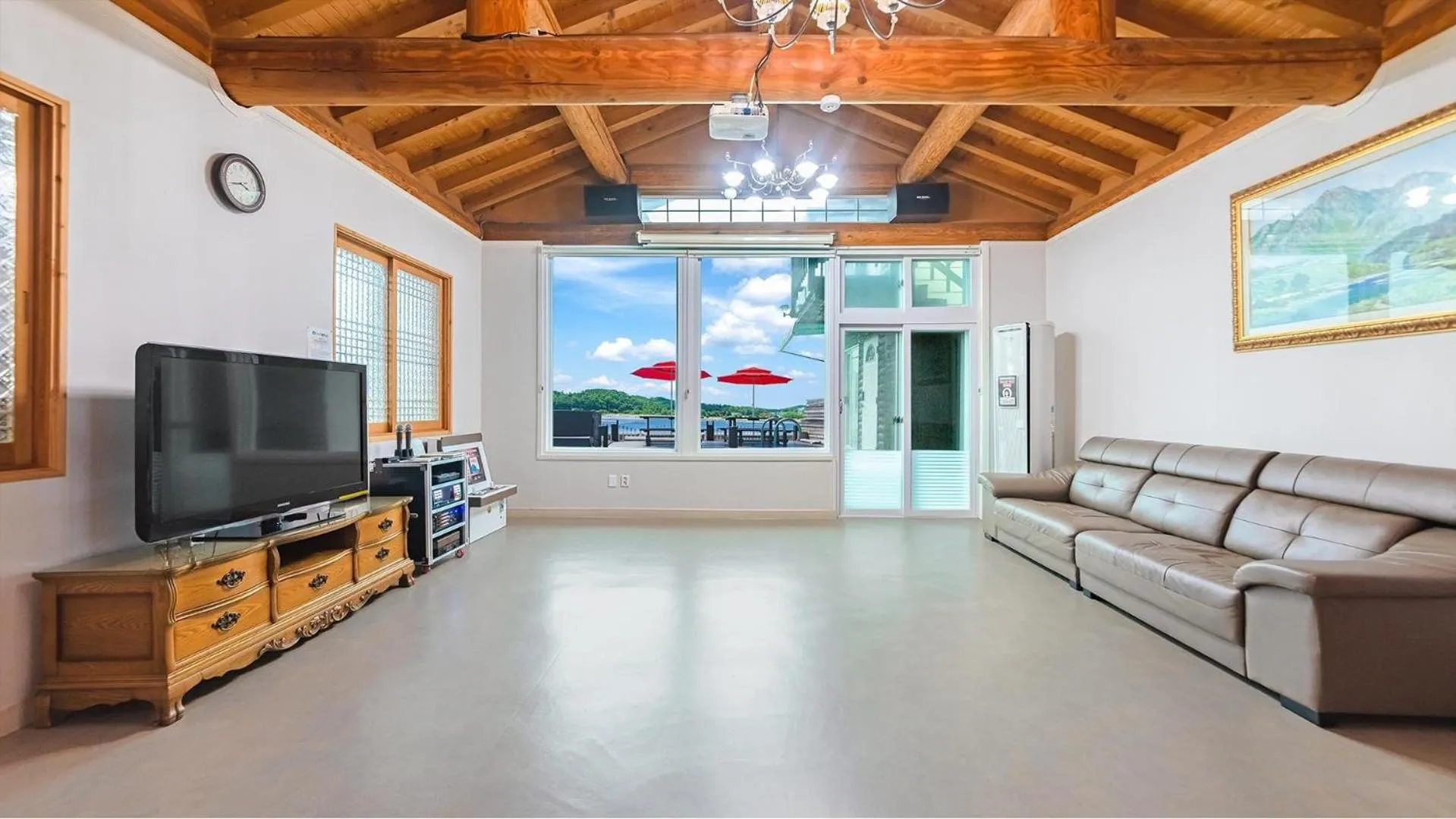 Property building in Daebudo Dekapo Pension