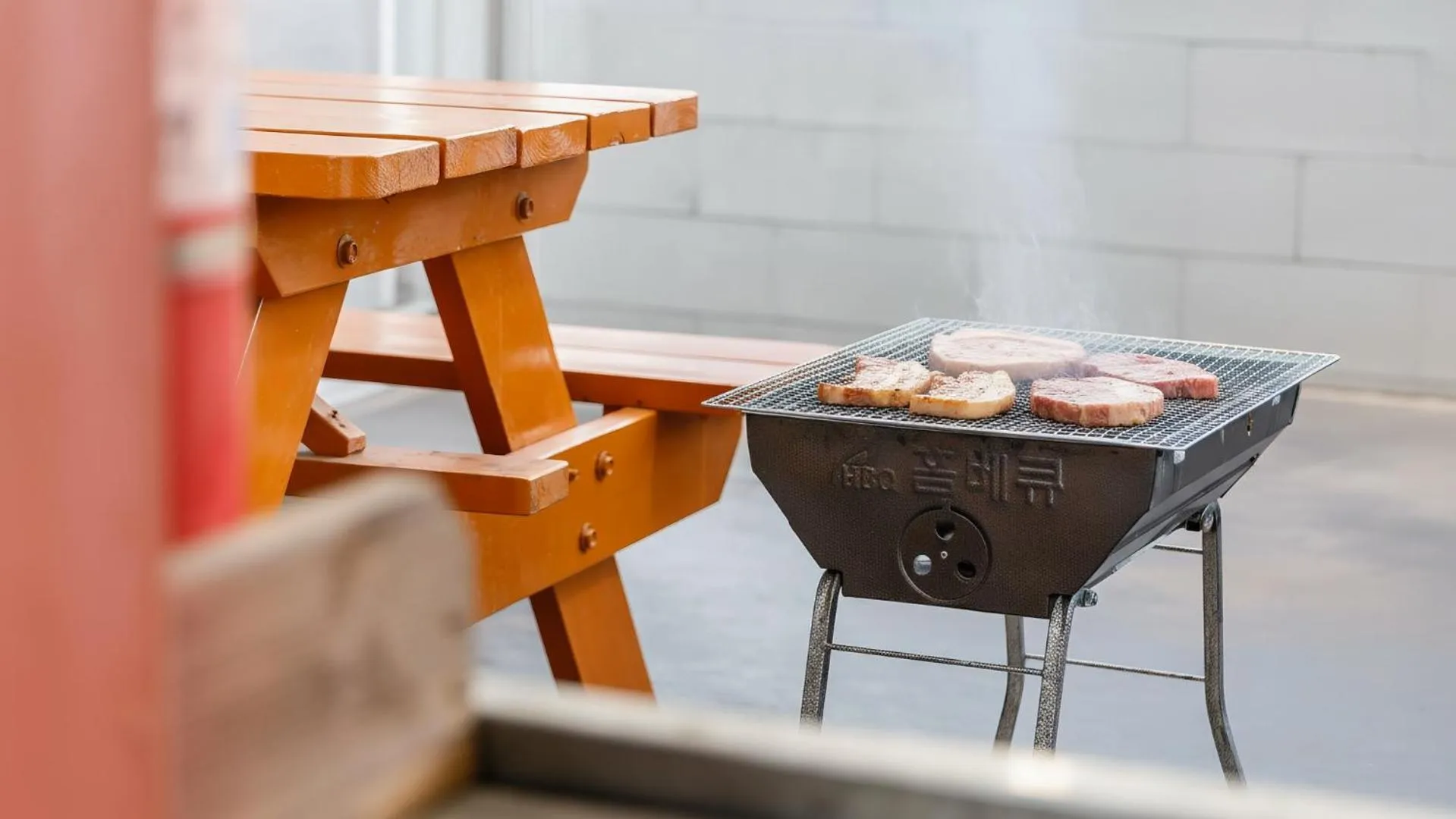 Property building in Sokcho Bird Island Pension