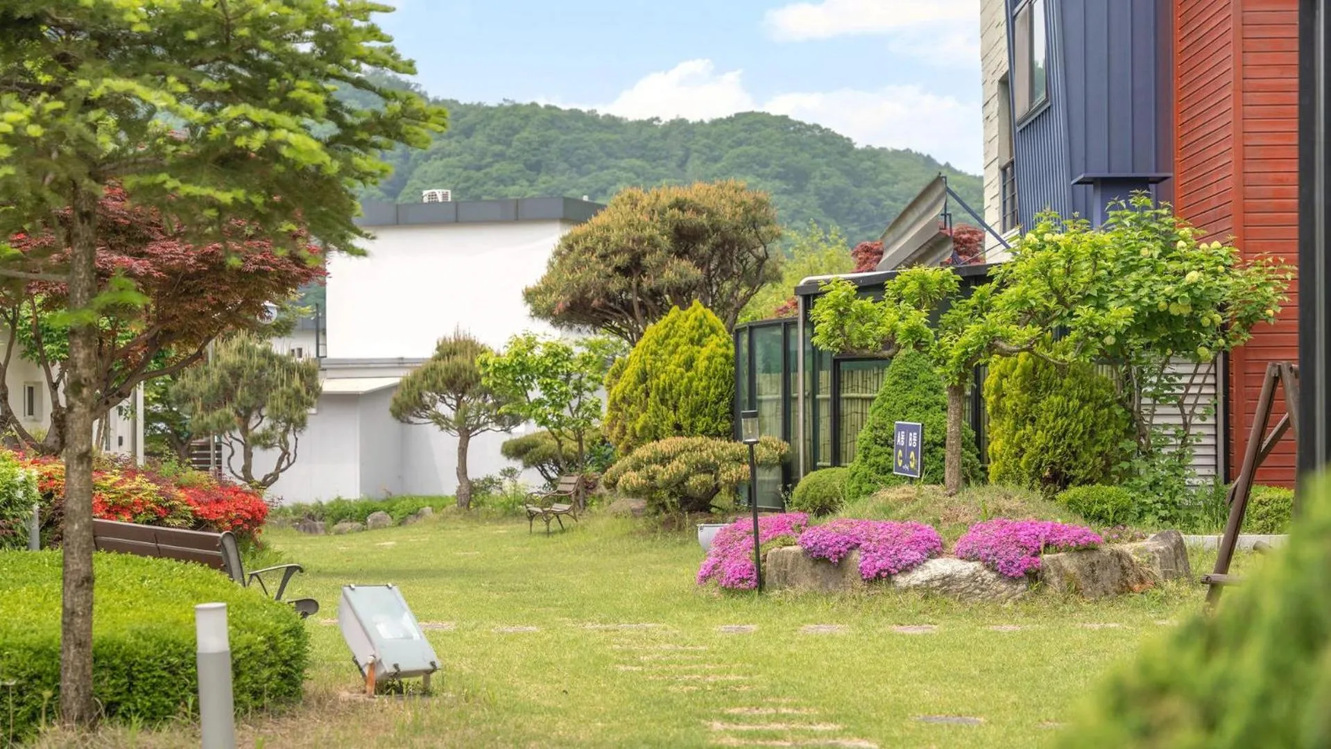 Property building in Hongcheon noilgangmaeul Pet Pension