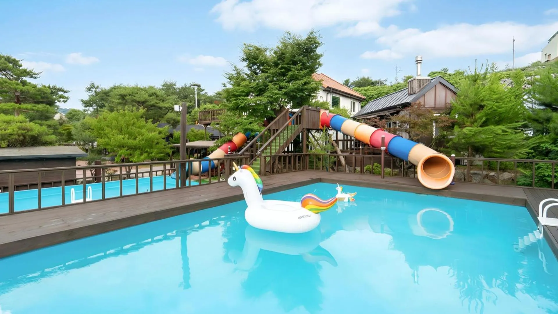 Property building in Gapyeong Daon Dokchae Pension