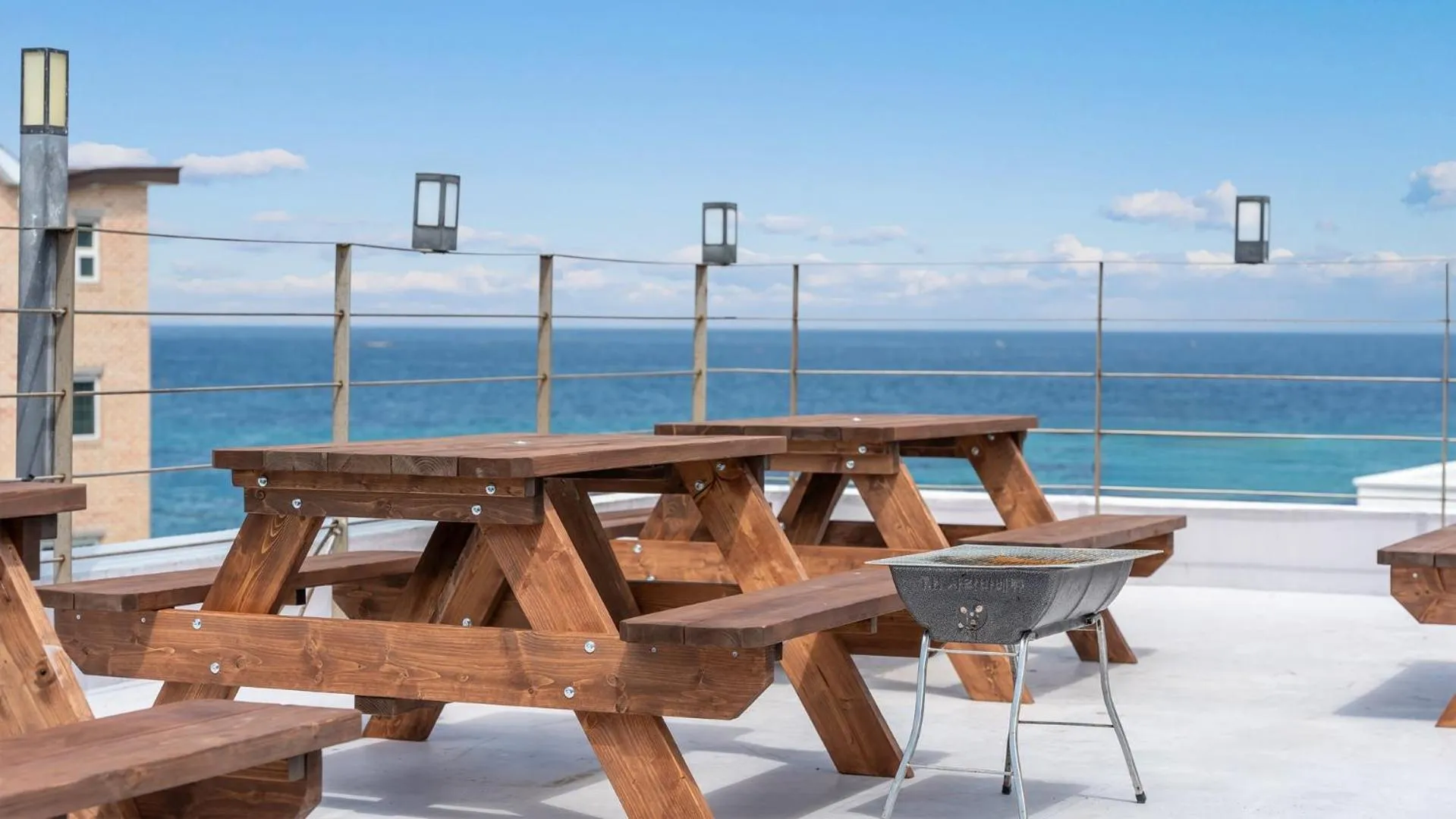 Property building in Samcheok jangho sanho Pension