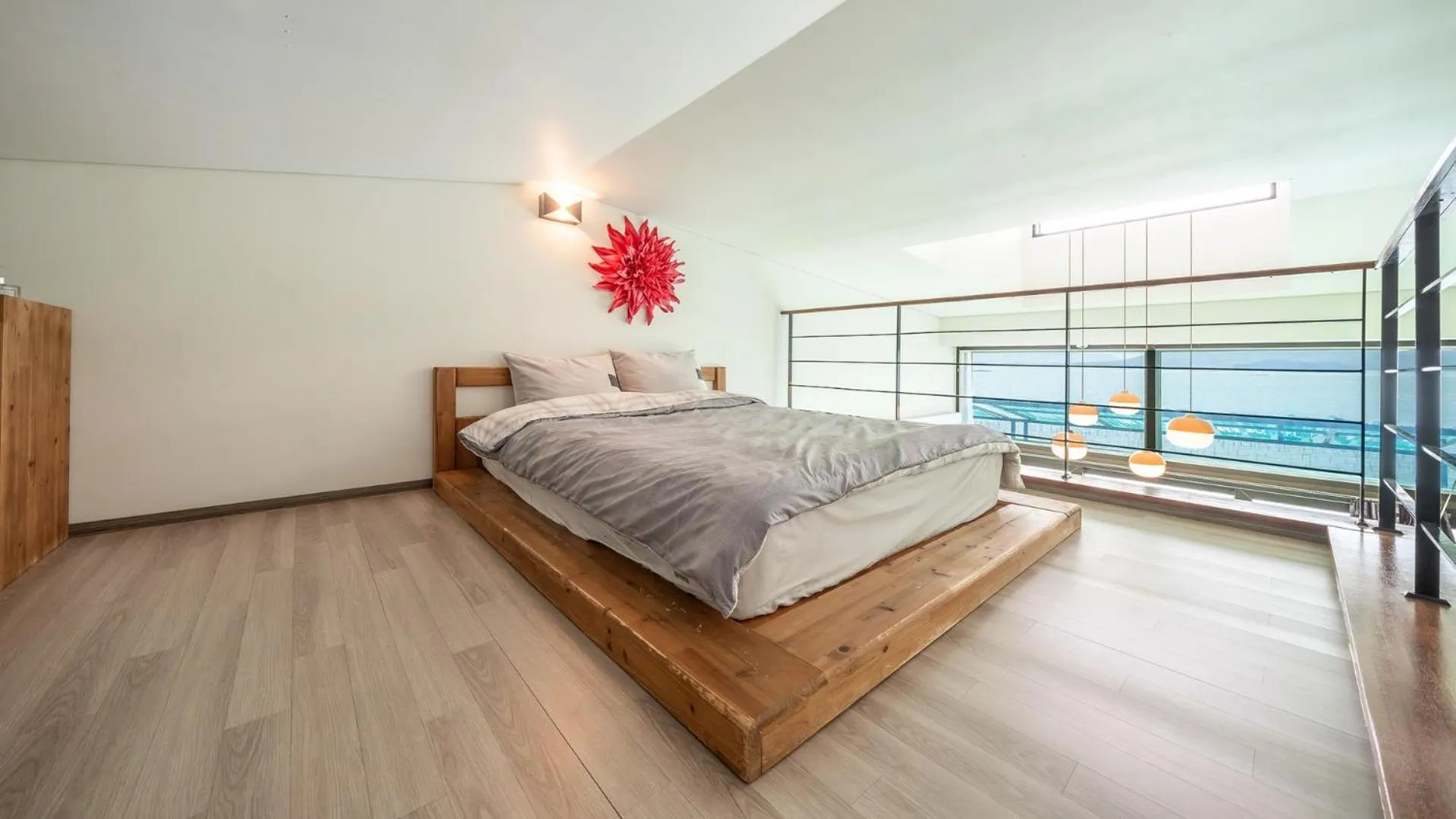 Property building, Bed in Sacheon Bichae Pension