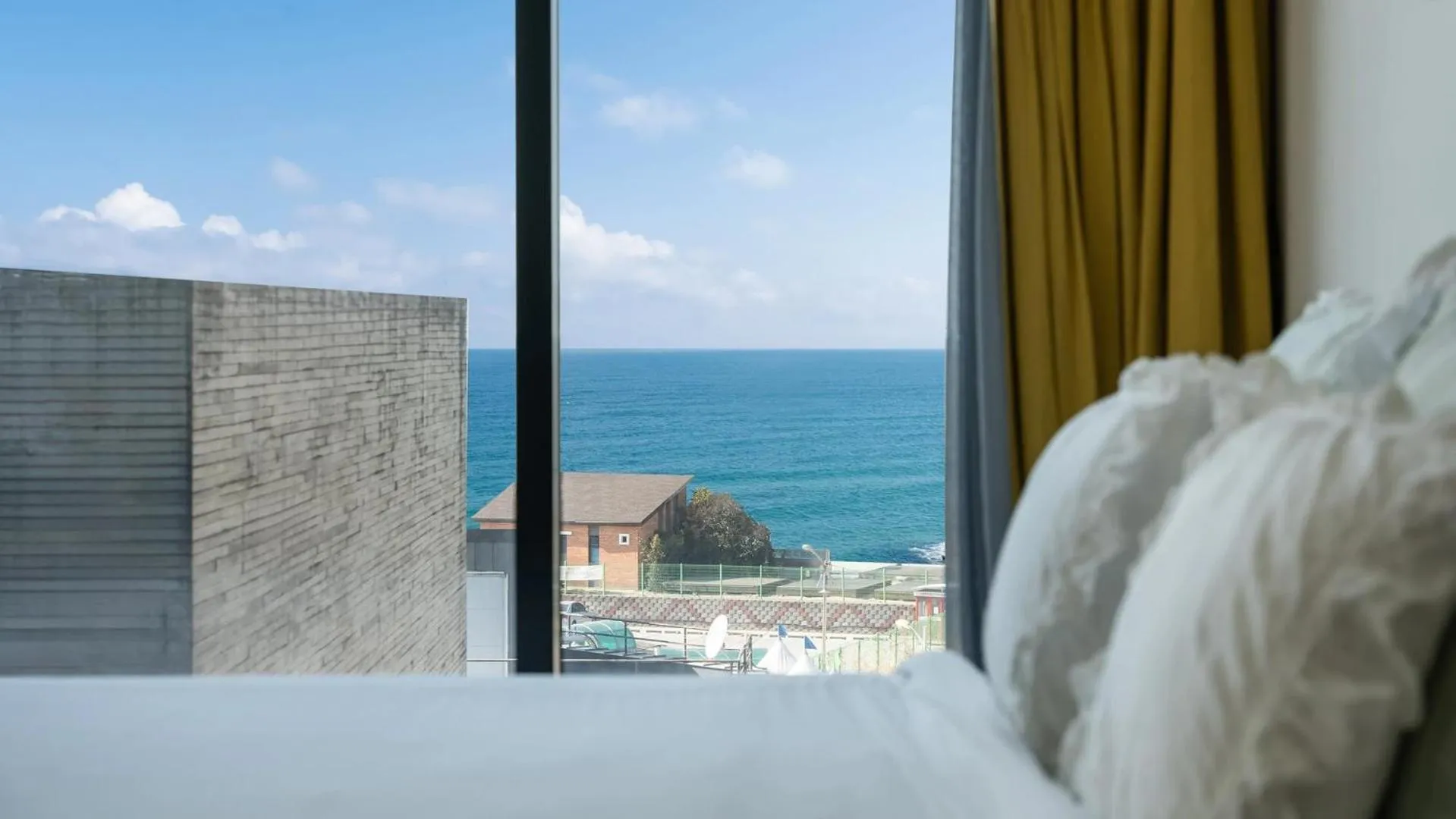 Property building, Bed in Yeongheungdo BoutiquePasseComposePension