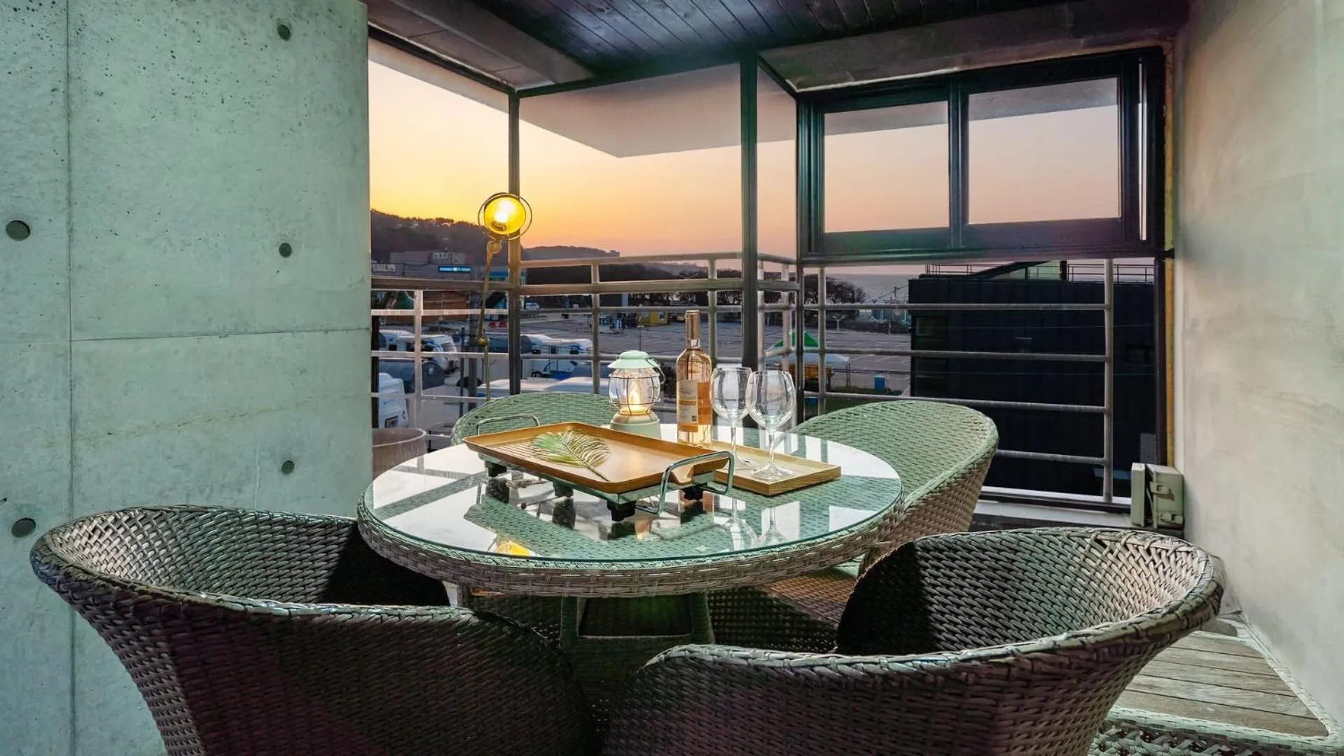 Property building in Yeongheungdo BoutiquePasseComposePension