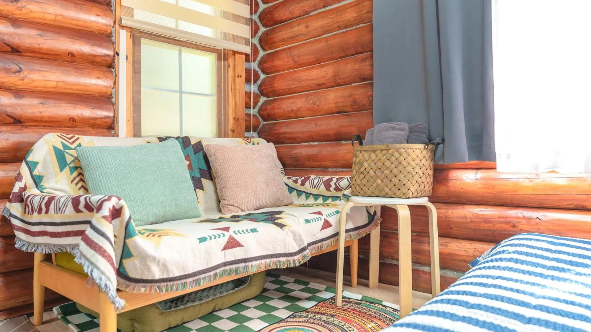 Property building in Pocheon Arumdri Pension