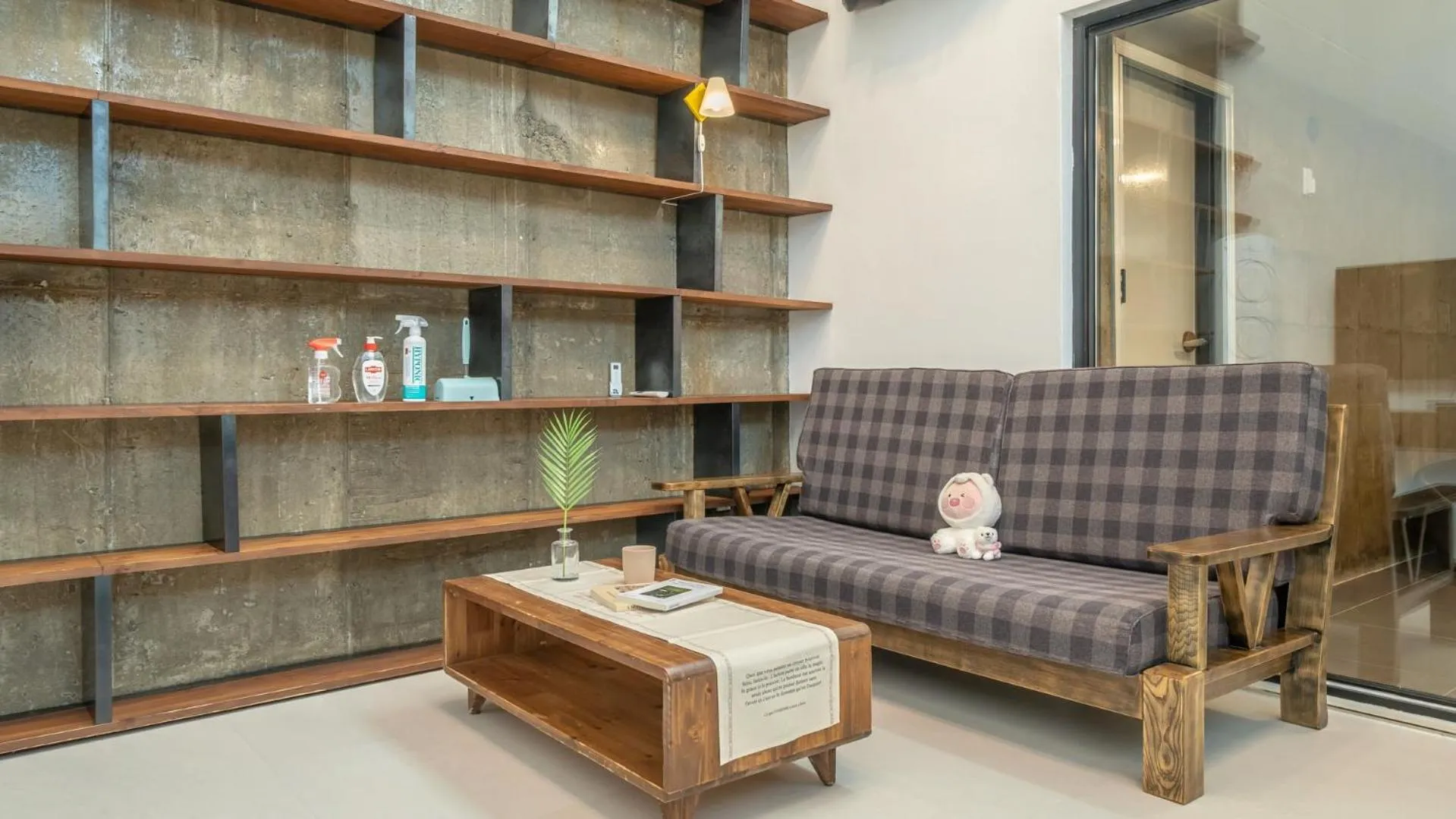 Property building in Gapyeong Dangdangi Pet Poolvilla Blue