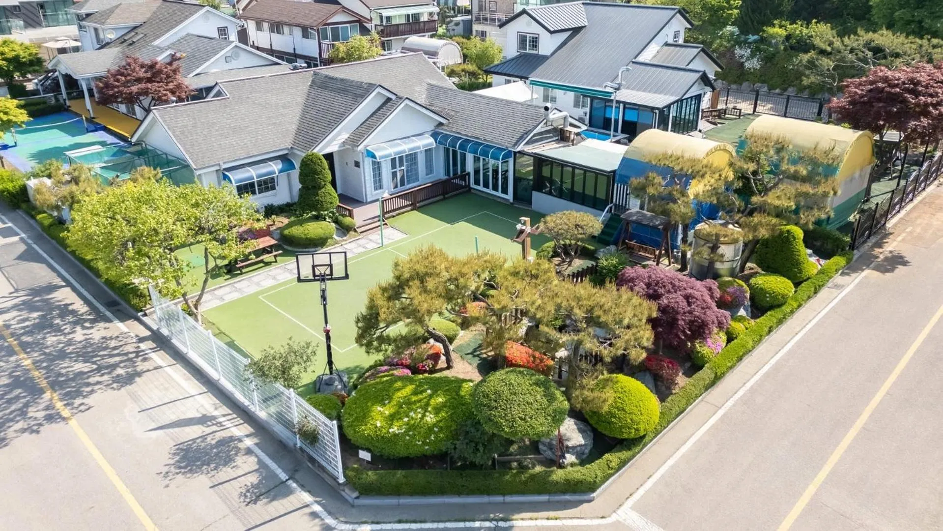 Property building in Daebudo olive Poolvilla pension