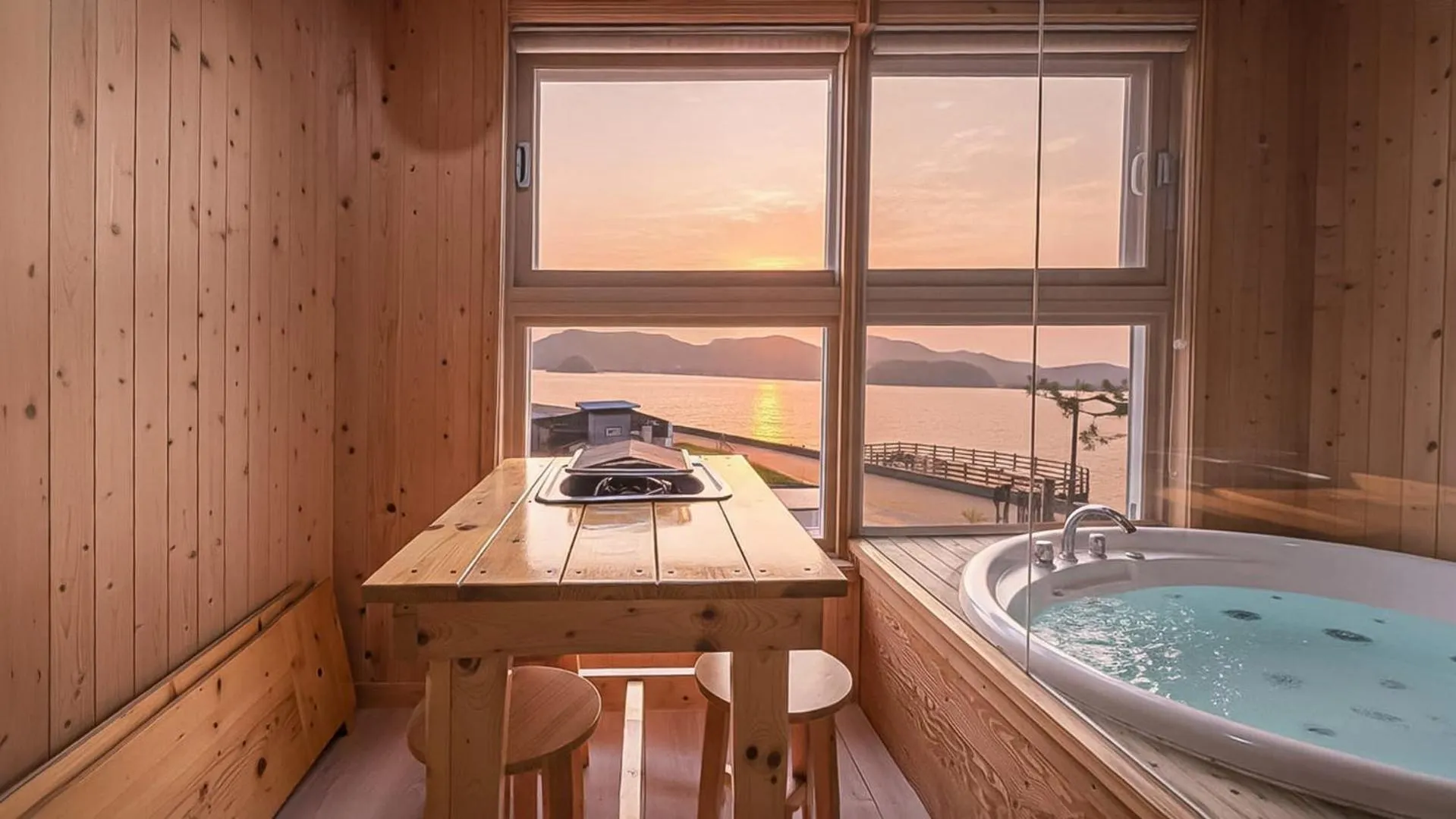 Property building in Ganghwa Abientot Spa Pension