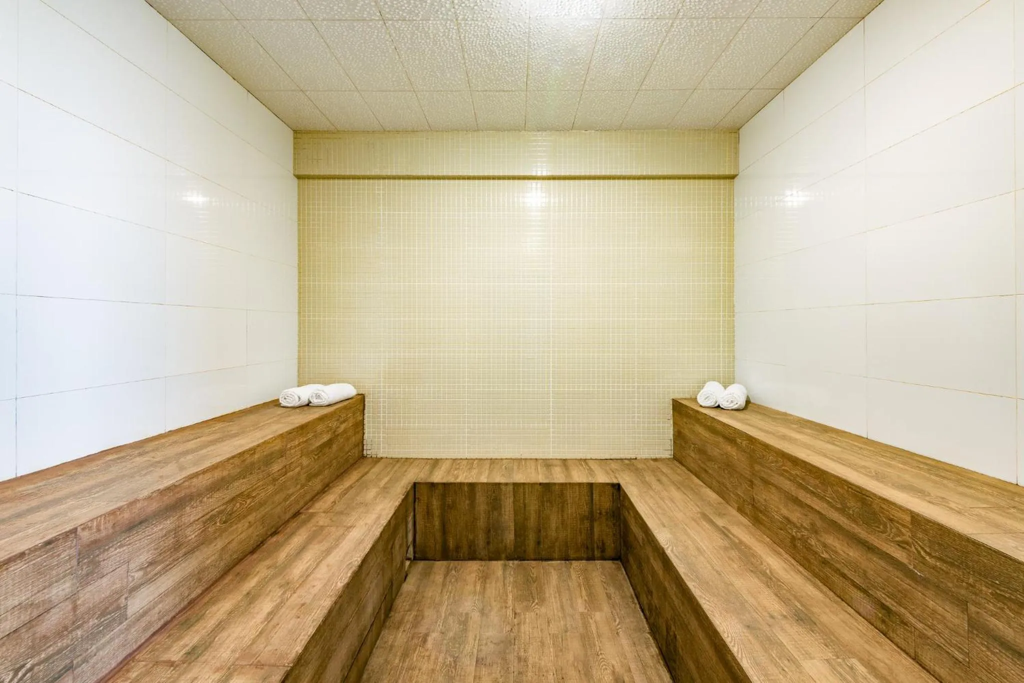 Sauna in Plaza Inn Breeze Aeroporto