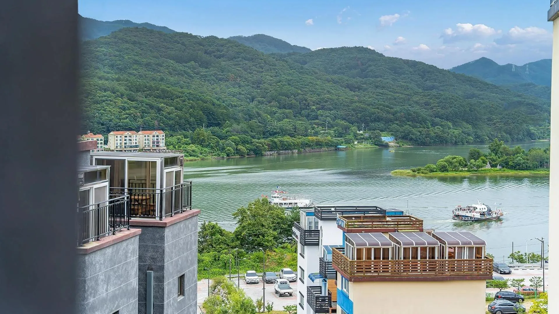 Property building in Gapyeong Ciere Poolvilla