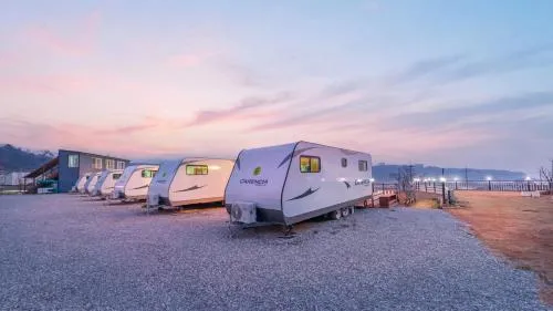 Ganghwa Nakjohealing Caravan&Camping