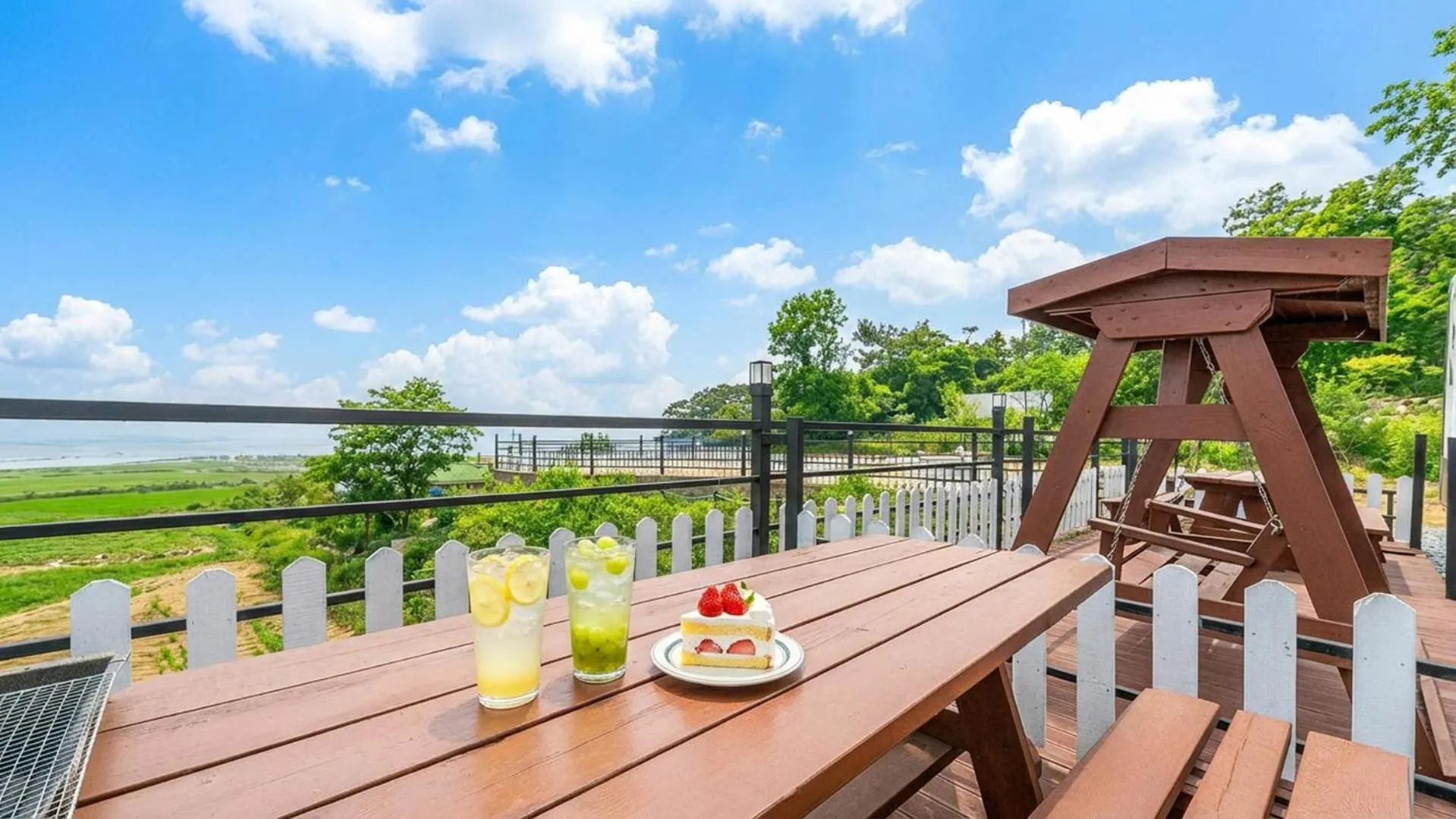 Property building in Ganghwa Nakjohealing Caravan&Camping