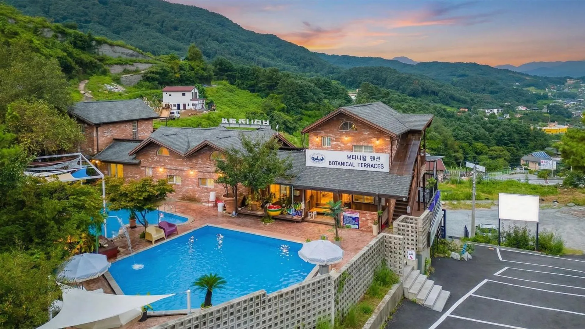Property building in Gapyeong Botanical Pension