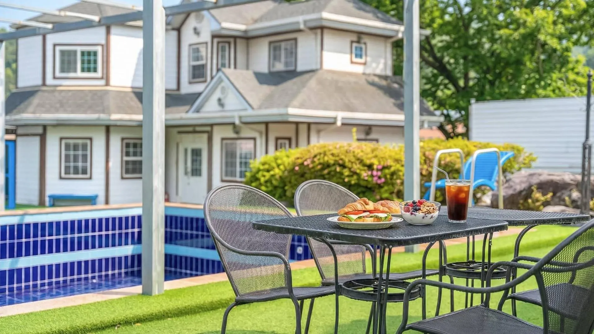 Property building in Gapyeong Four Season Pension