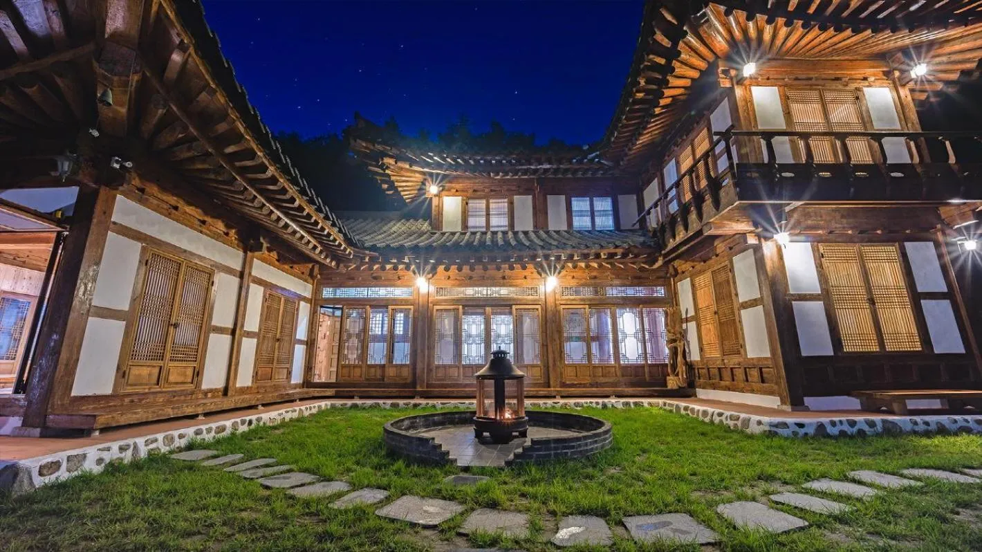Property building in Gangneung Booyoonok Hanok Pension