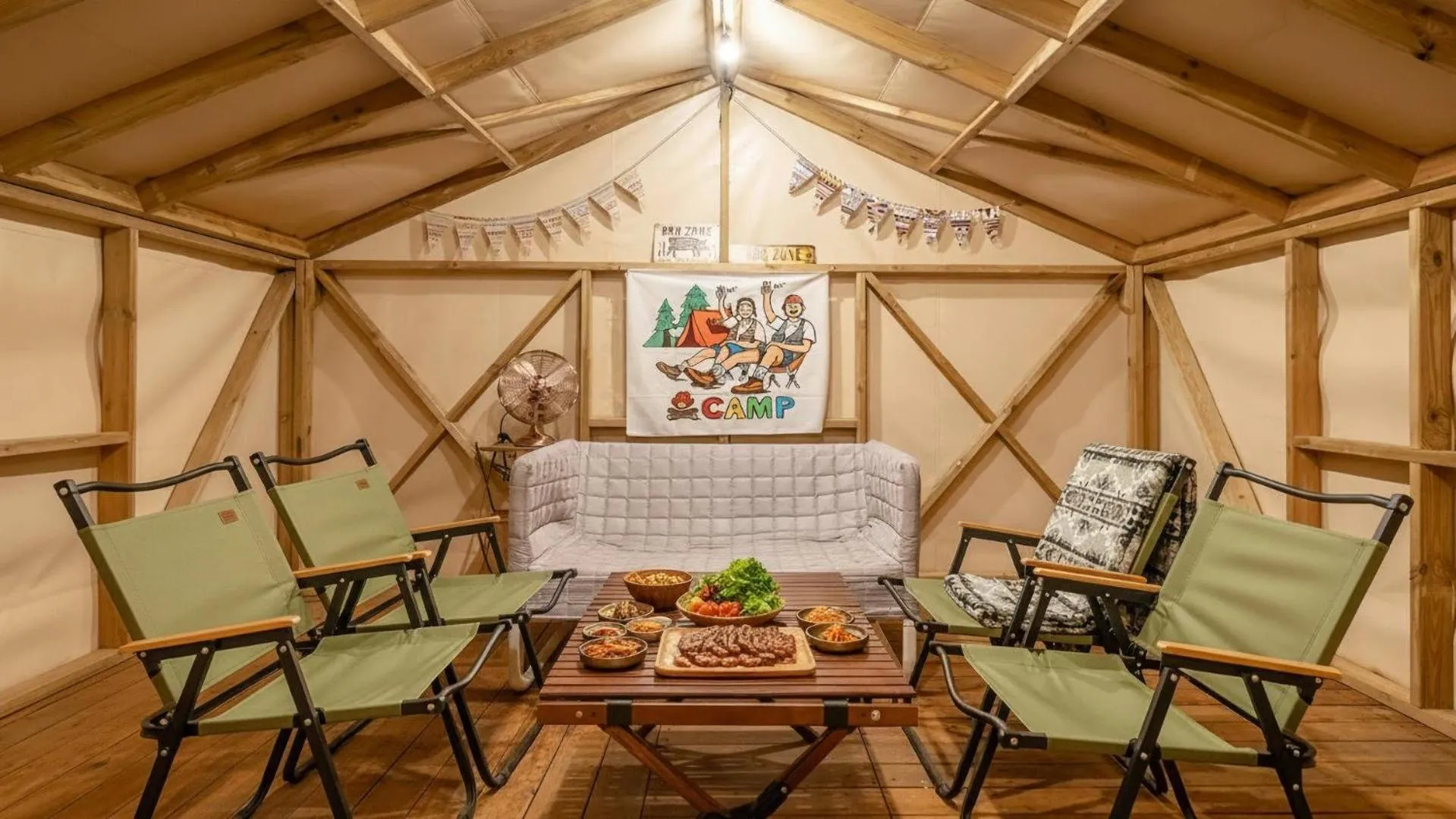 Property building in Gapyeong Dongban84 Glamping&Pool villa