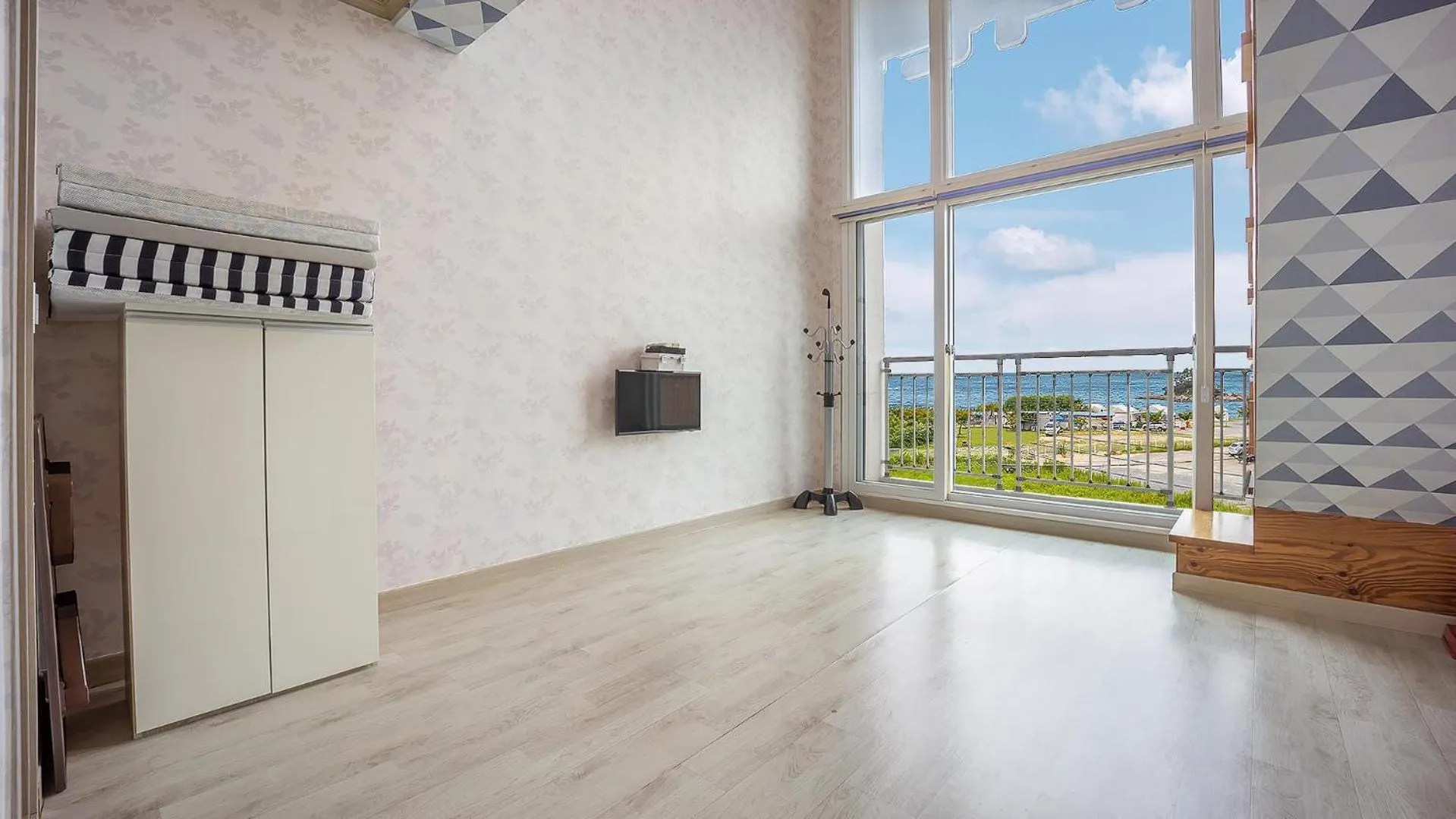 Property building in taean happyzonepension