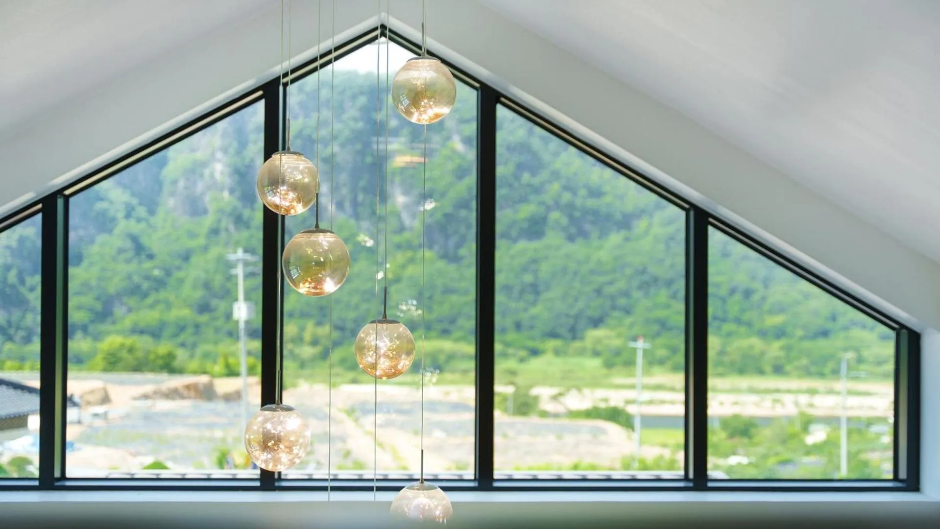 Property building in Danyang Dandelion Pool Villa