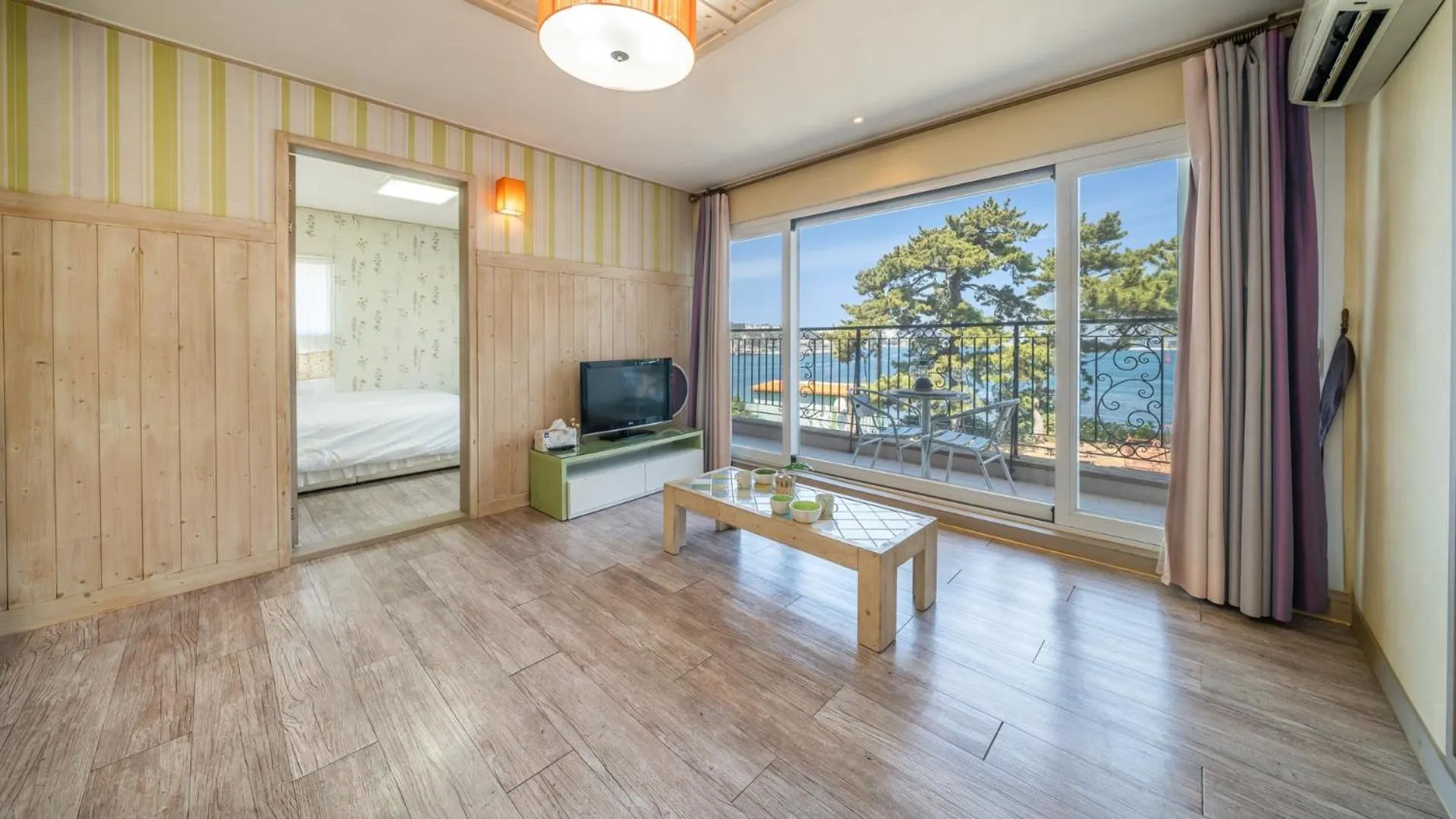 Property building in tongyeong haegando pension