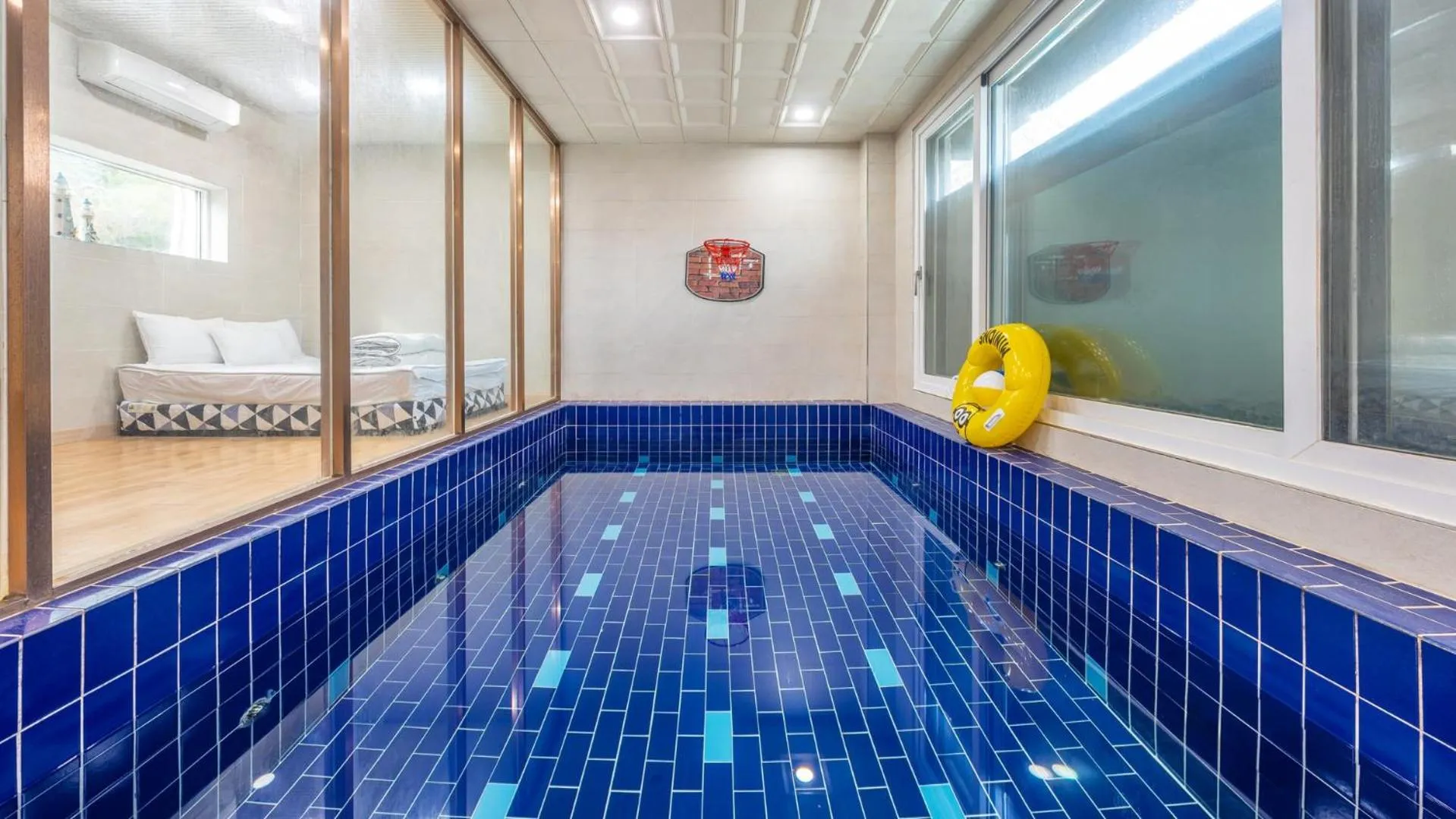 Property building in Gapyeong Ddel Poolvilla