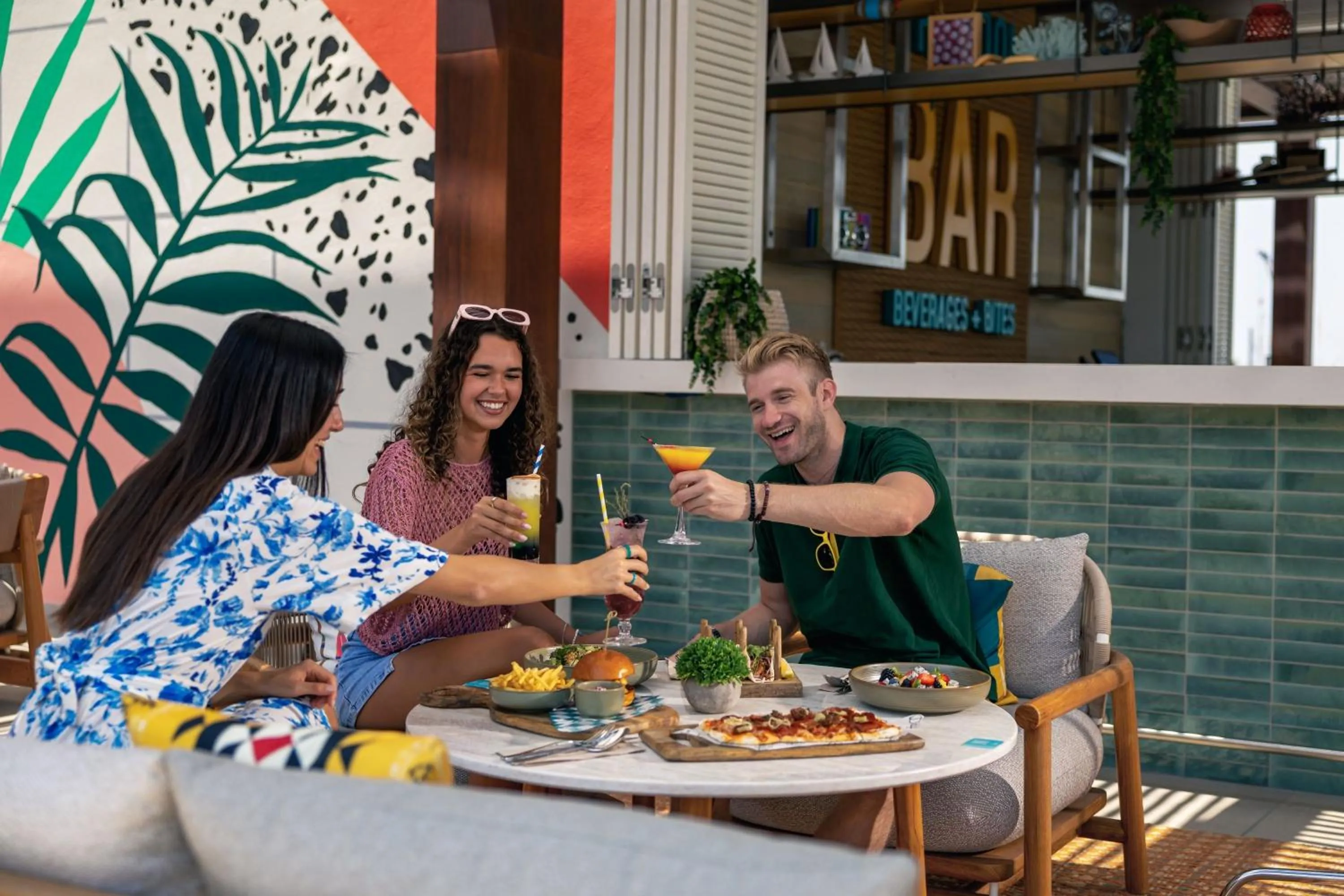 Lounge or bar in Rove Al Marjan Island