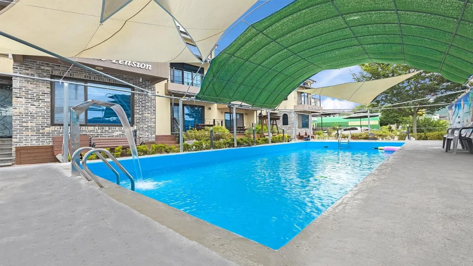 Property building in Gyeongju The One Pension