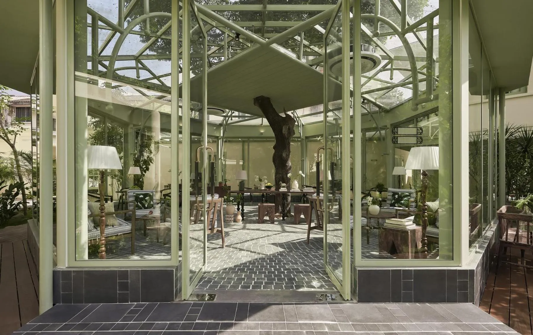 Restaurant/places to eat in President Maison Signature By M Village