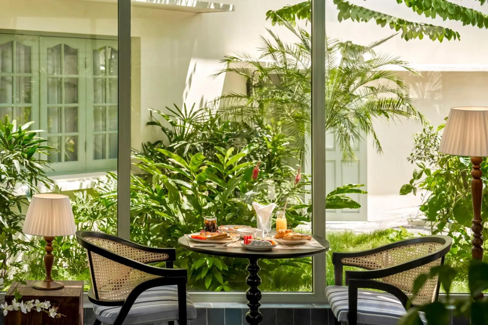 Restaurant/places to eat in President Maison Signature By M Village