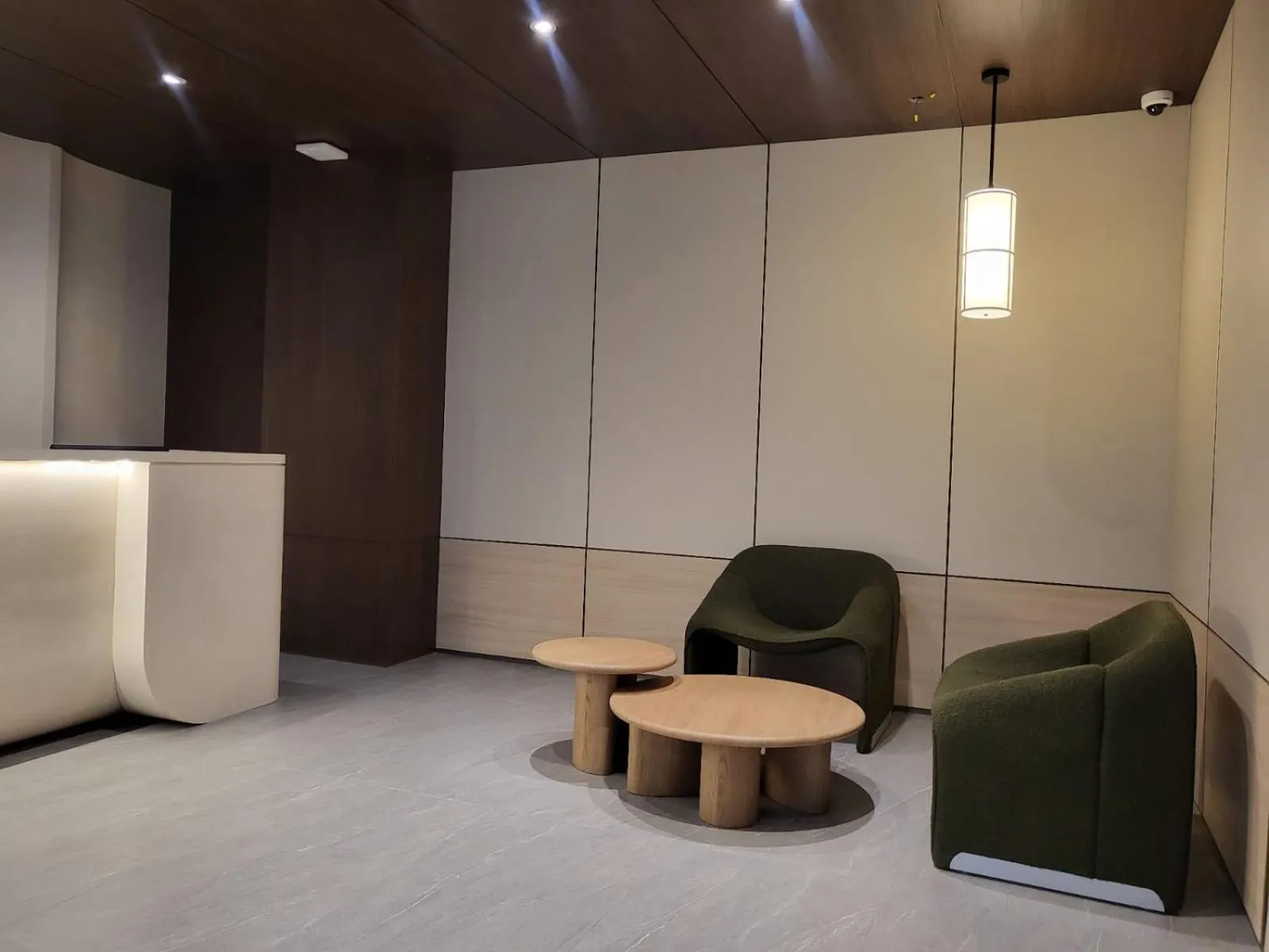 Lobby or reception in Ow! Hotel Boutique Kemayoran