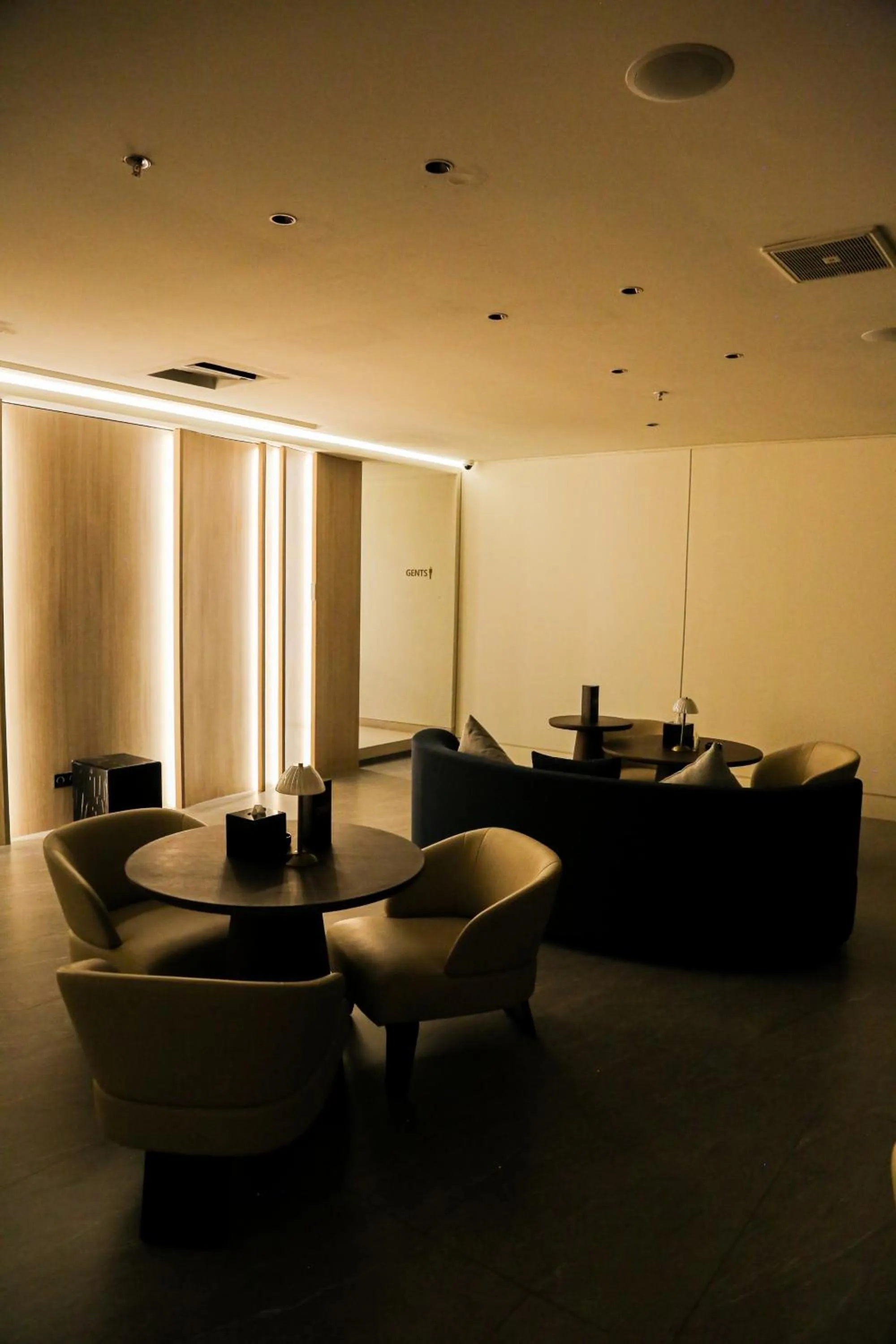 Lounge or bar in Ow! Hotel Boutique Kemayoran